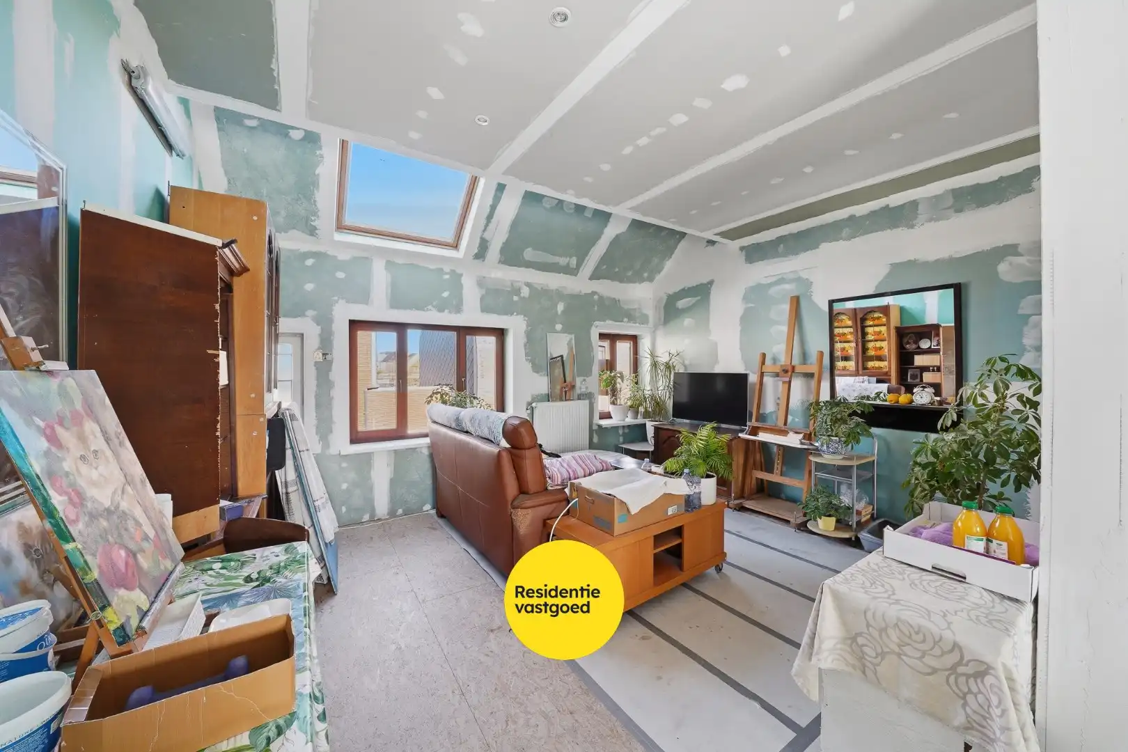 Verder af te werken woning in centrum Oudenburg foto 15