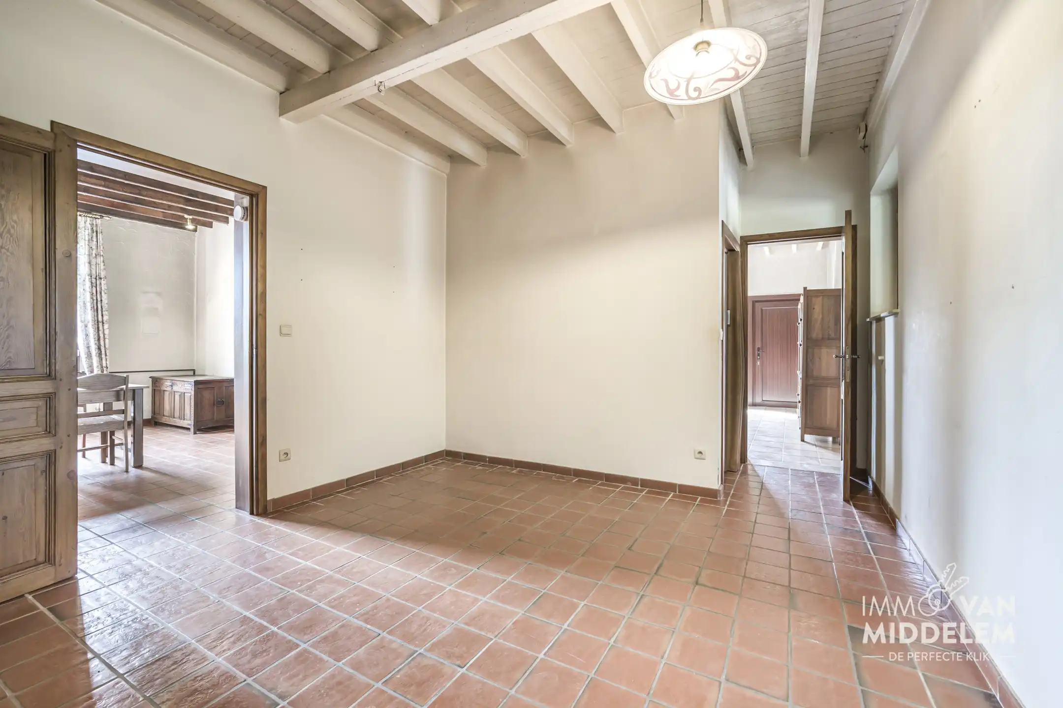 LANDELIJKE HOEVE MET BIJGEBOUWEN op ± 8,35 HECTAREN foto 8