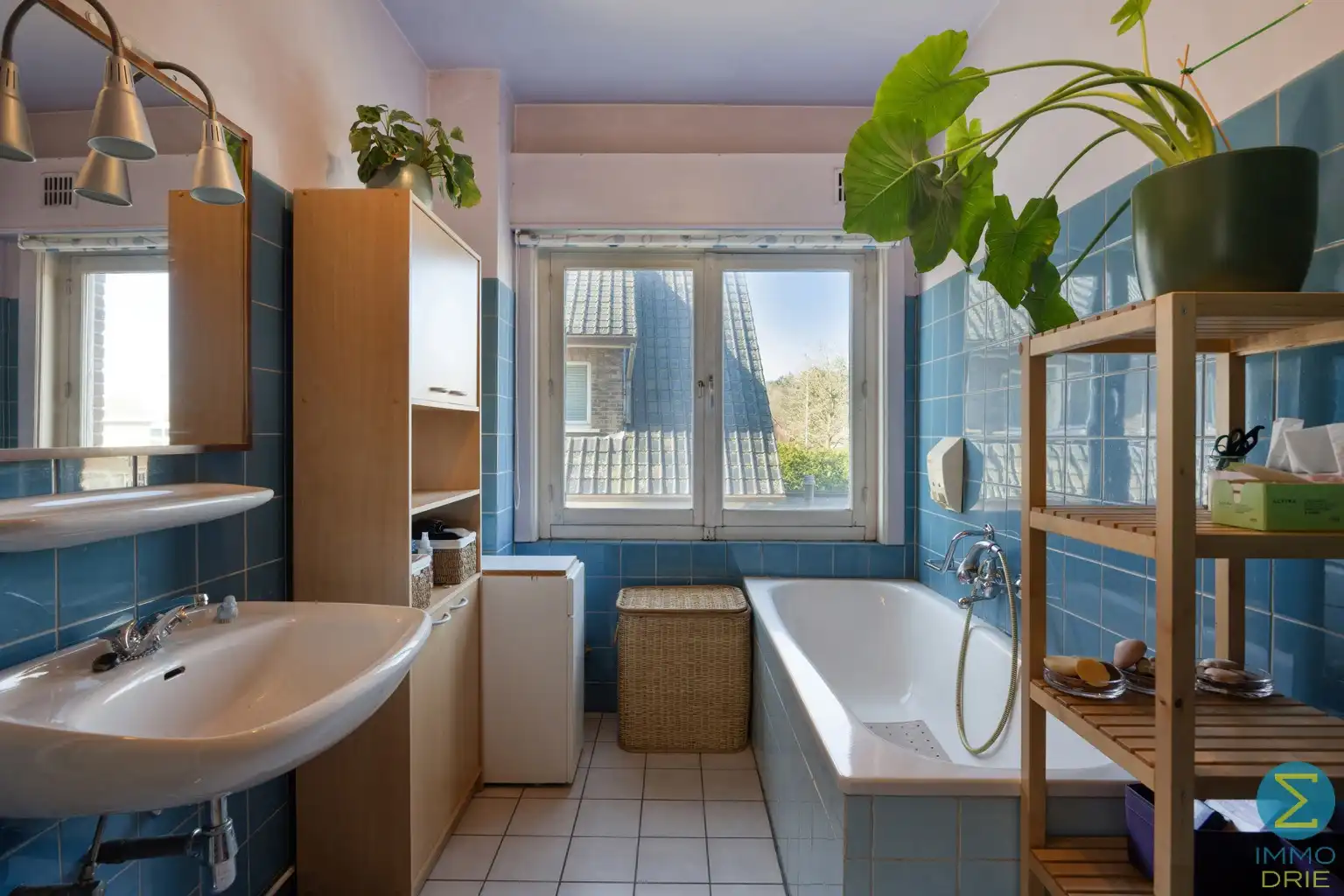 Woning met gelijkvloerse handelsruimte nabij het centrum foto 23