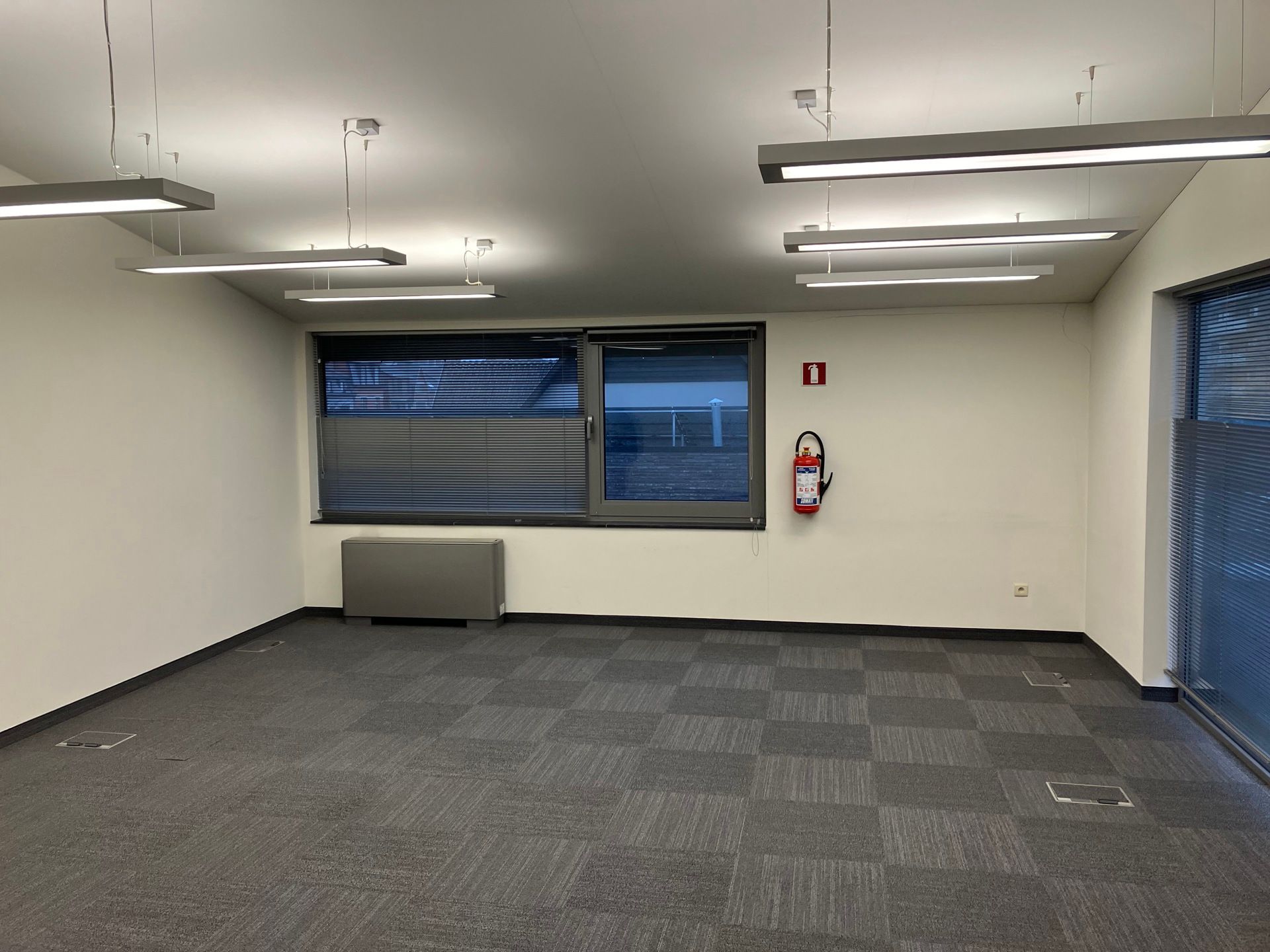 STIJLVOLLE KANTOREN VAN 250M² foto 10