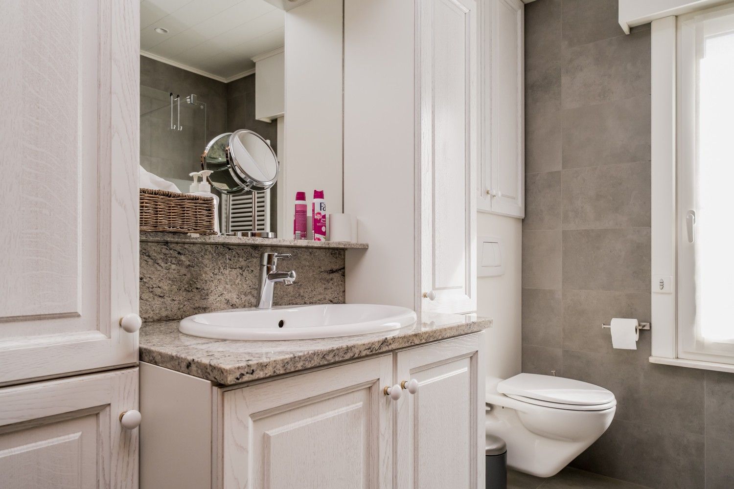 Lichtrijke halfopen bebouwing in aangename woonwijk foto 14