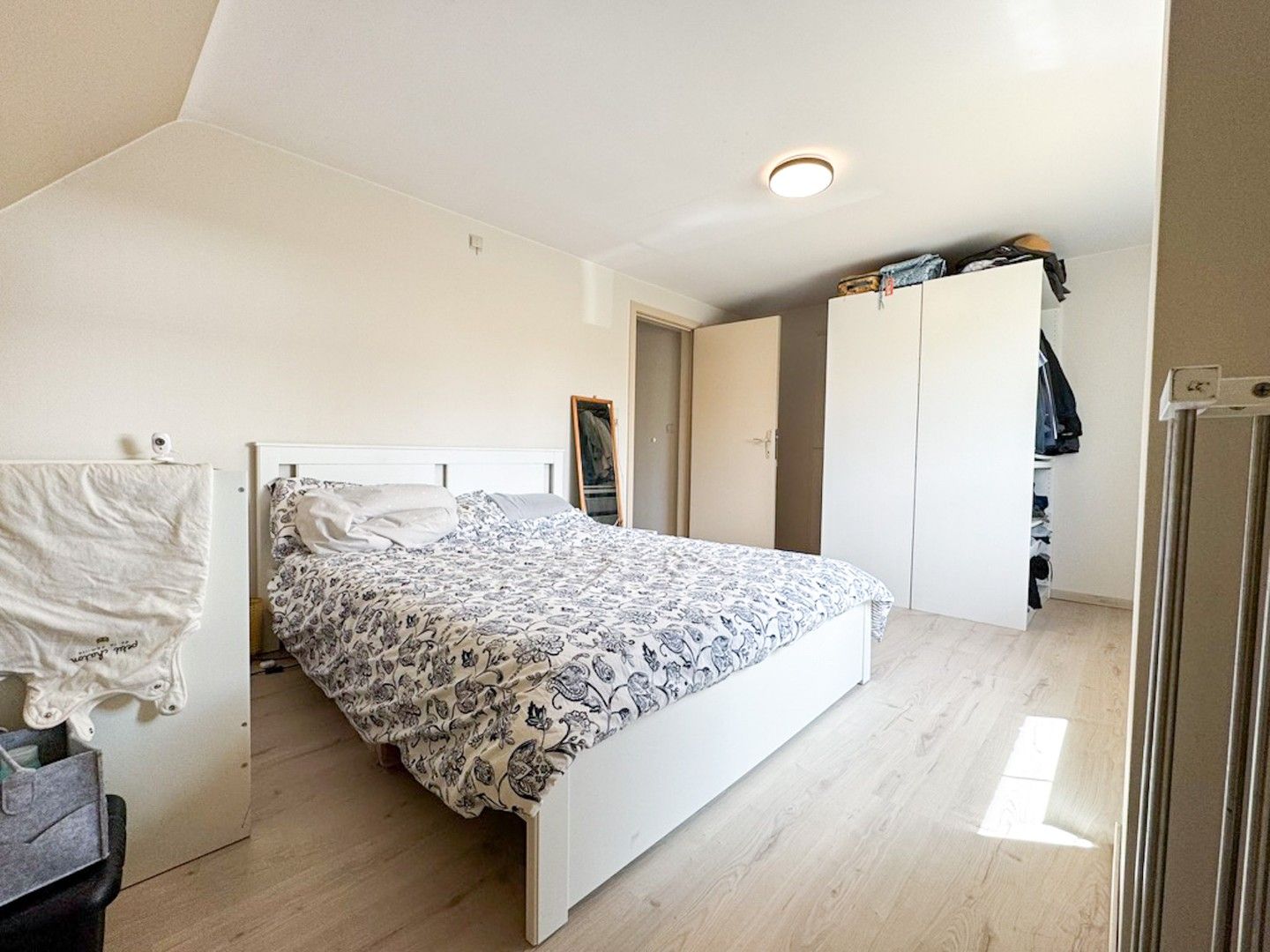 Halfopen woning met 4 slp op toplocatie! foto 11