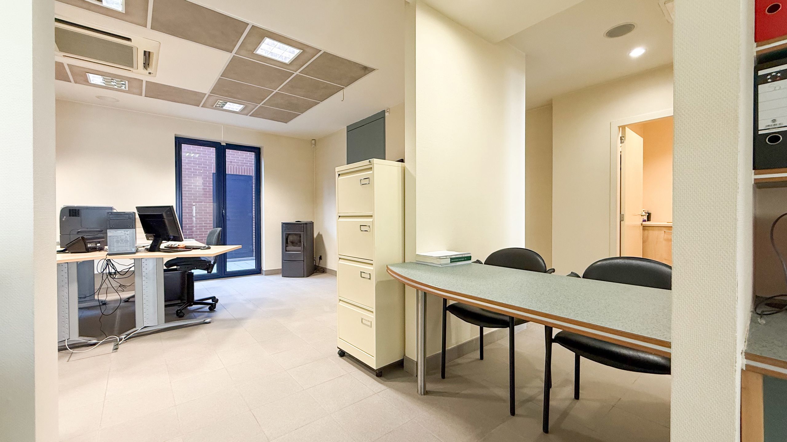 Instapklare kantoorruimte met mogelijkheden te Zolder! foto 19