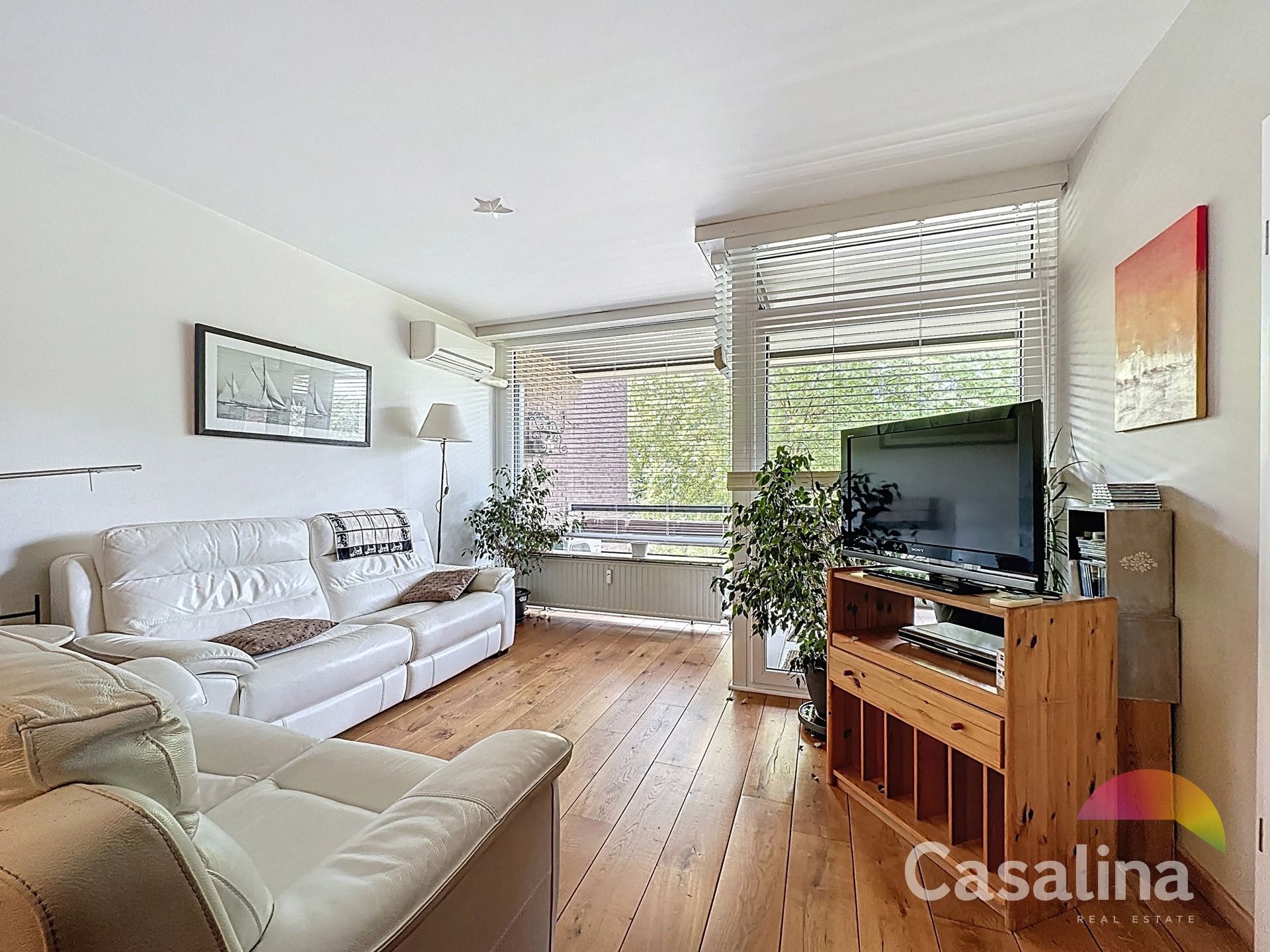 Appartement van +/- 83 m² met terras. foto {{pictureIndex}}