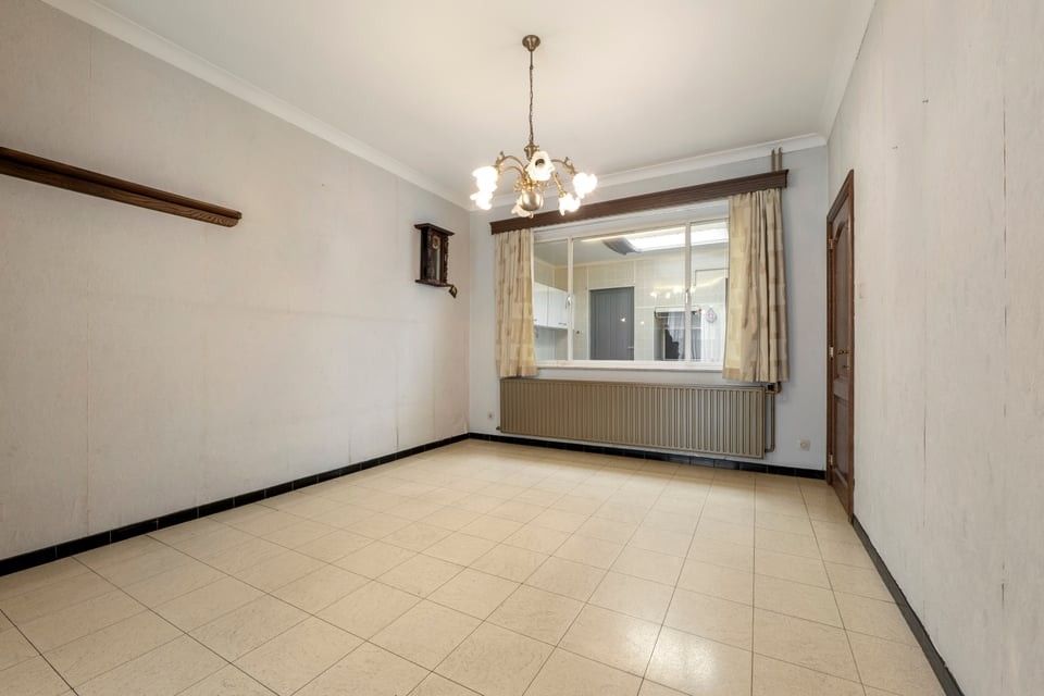 TE RENOVEREN STADSWONING IN SINT-TRUIDEN foto 7