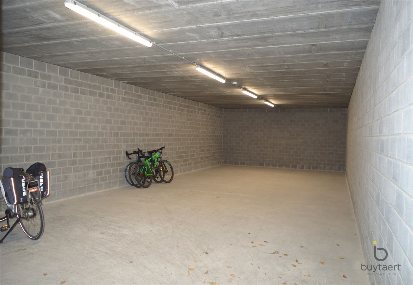 Gelijkvloers appartement met 1 Slaapkamer te Zoersel. foto 16