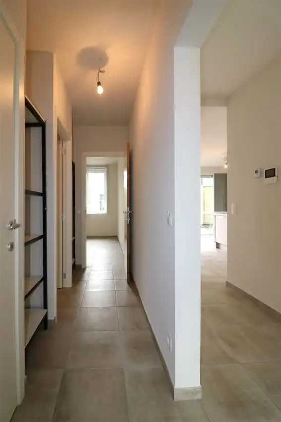 Gelijkvloers appartement, 2 slpk., autostaanplaats foto 18