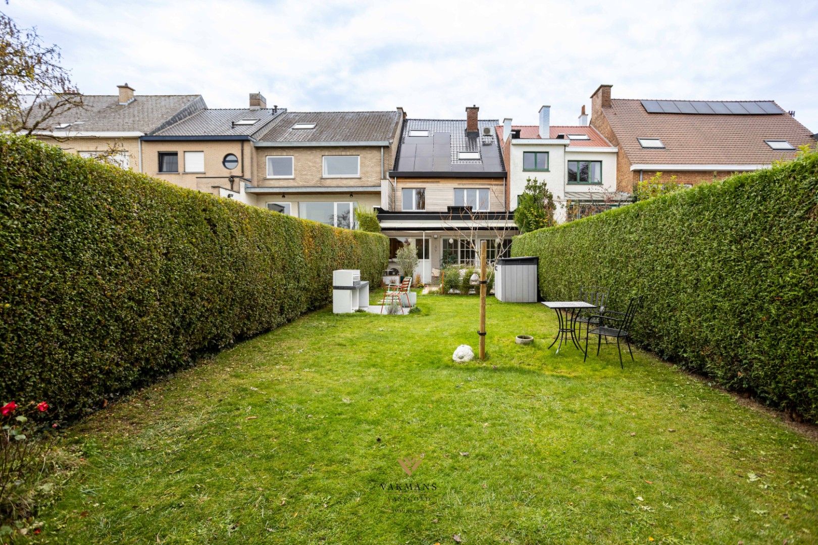 Herenwoning EPC A met 4 slaapkamers, garage en tuin. foto 27