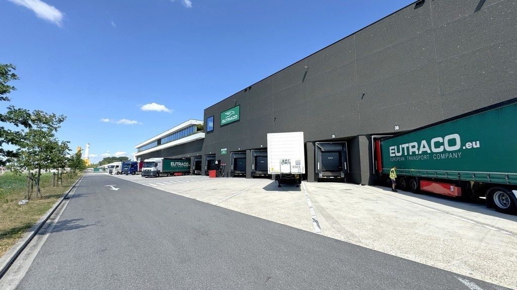 Nieuw logistiek magazijn te huur in IZ De Hulst Willebroek foto 14