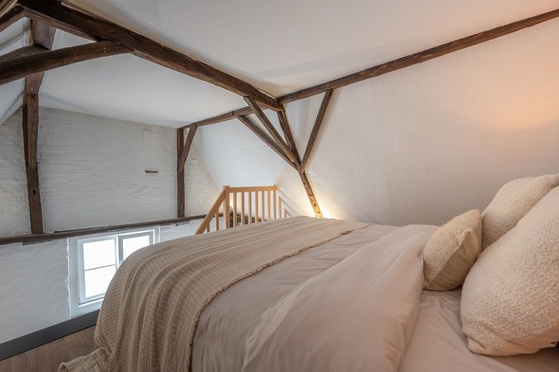 Historisch wonen in hartje Brugge – charme, comfort & karakter! foto 22