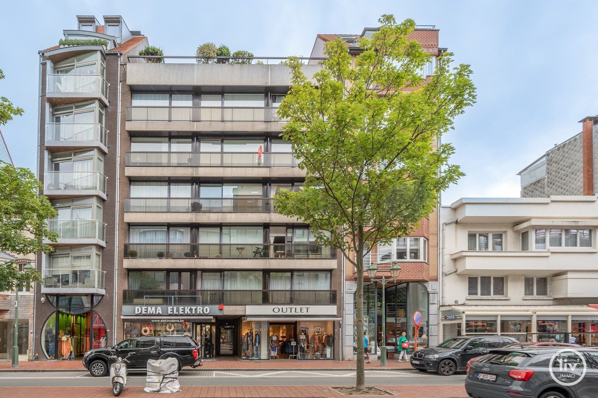 Mooi afgewerkte studio, gelegen in de Lippenslaan op wandelafstand van de zeedijk met terras.  foto 9