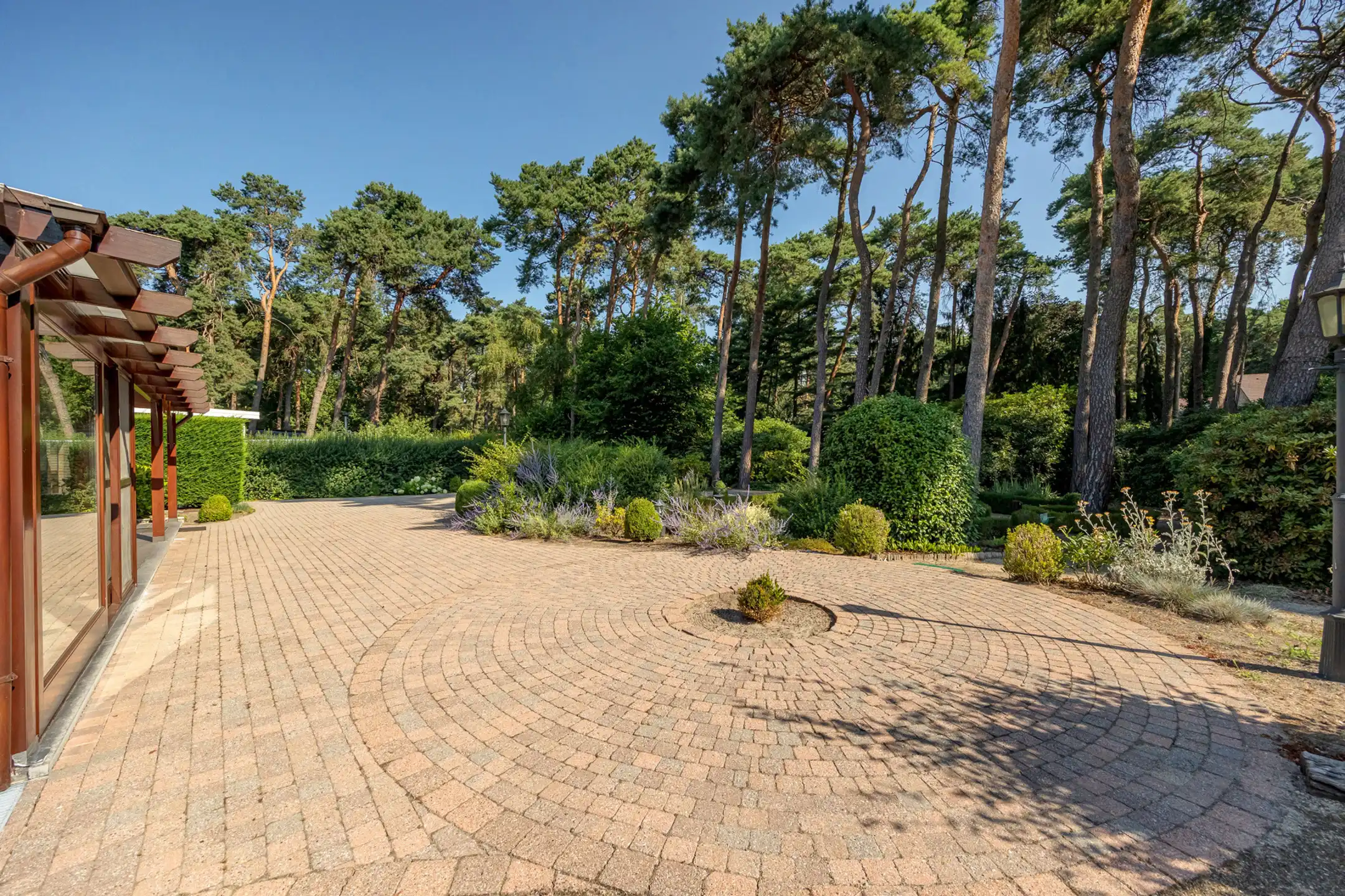 Ruime villa met prachtige tuin te Bonheiden foto 23