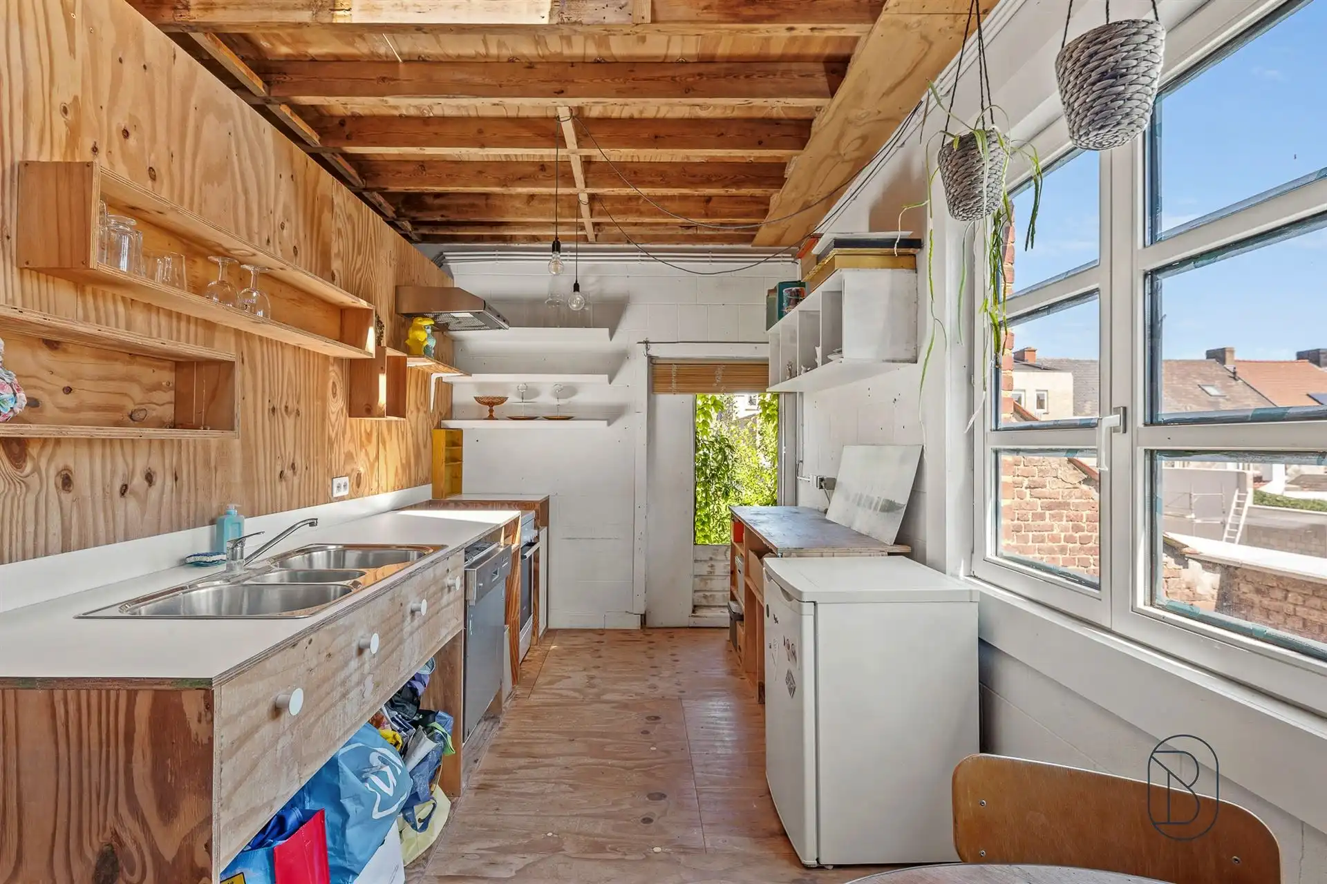 Prachtig gerenoveerde herenwoning met tuin & atelier/duplex foto 22