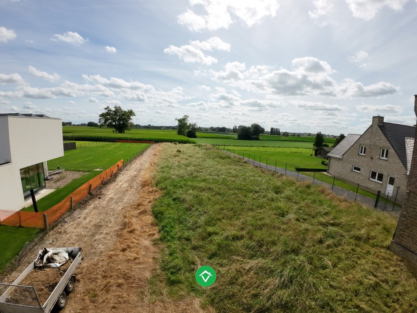 Mooi en groot perceel bouwgrond met met ver uitzicht op de natuur te Kortemark. foto 6