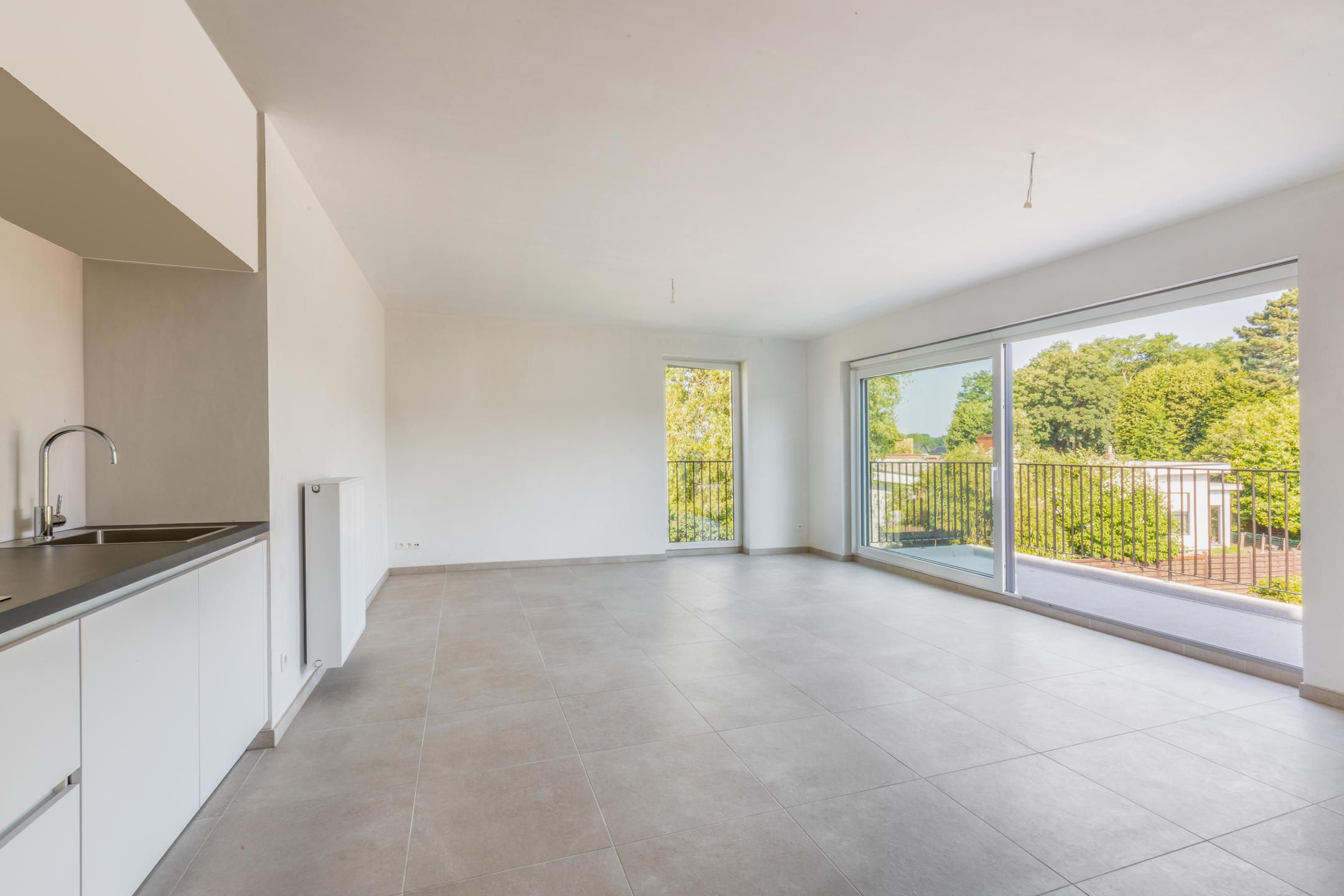 Appartement met 2 slaapkamers en terras in Grobbendonk. foto 4