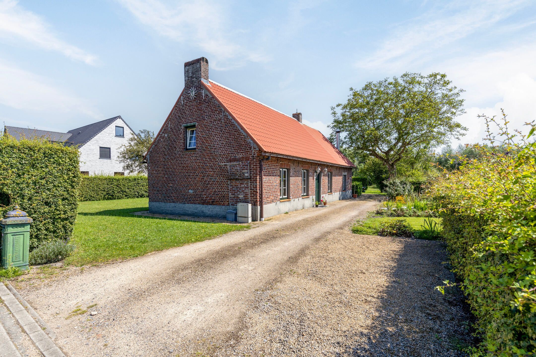 Authentieke Hoeve in Sijsele met extra grond foto 1