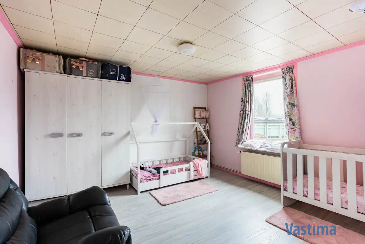 Uniek pand bestaande uit 2 woongelegenheden, garage en buitenruimte foto 25