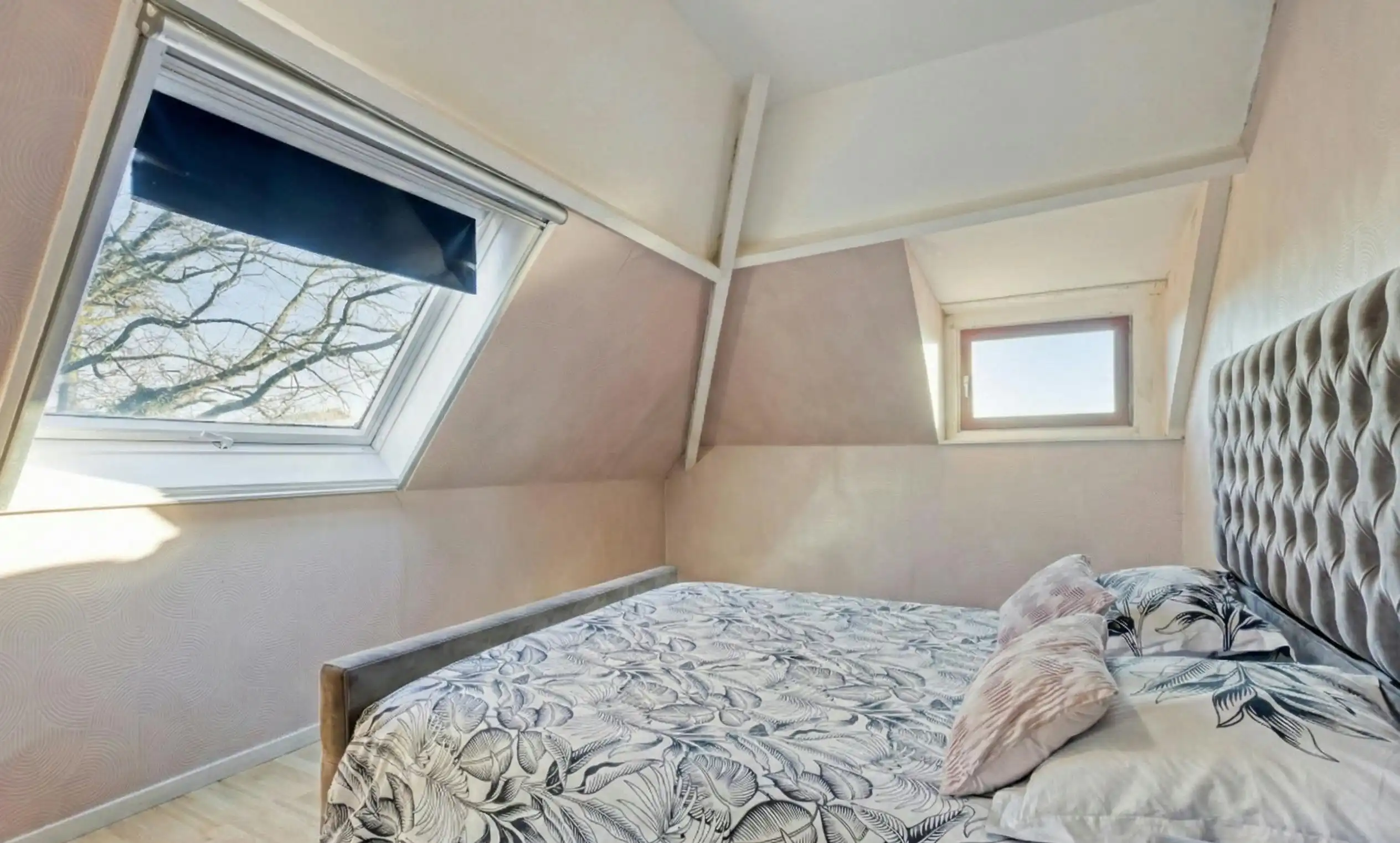 Driegevelwoning te koop in Dworp foto 14