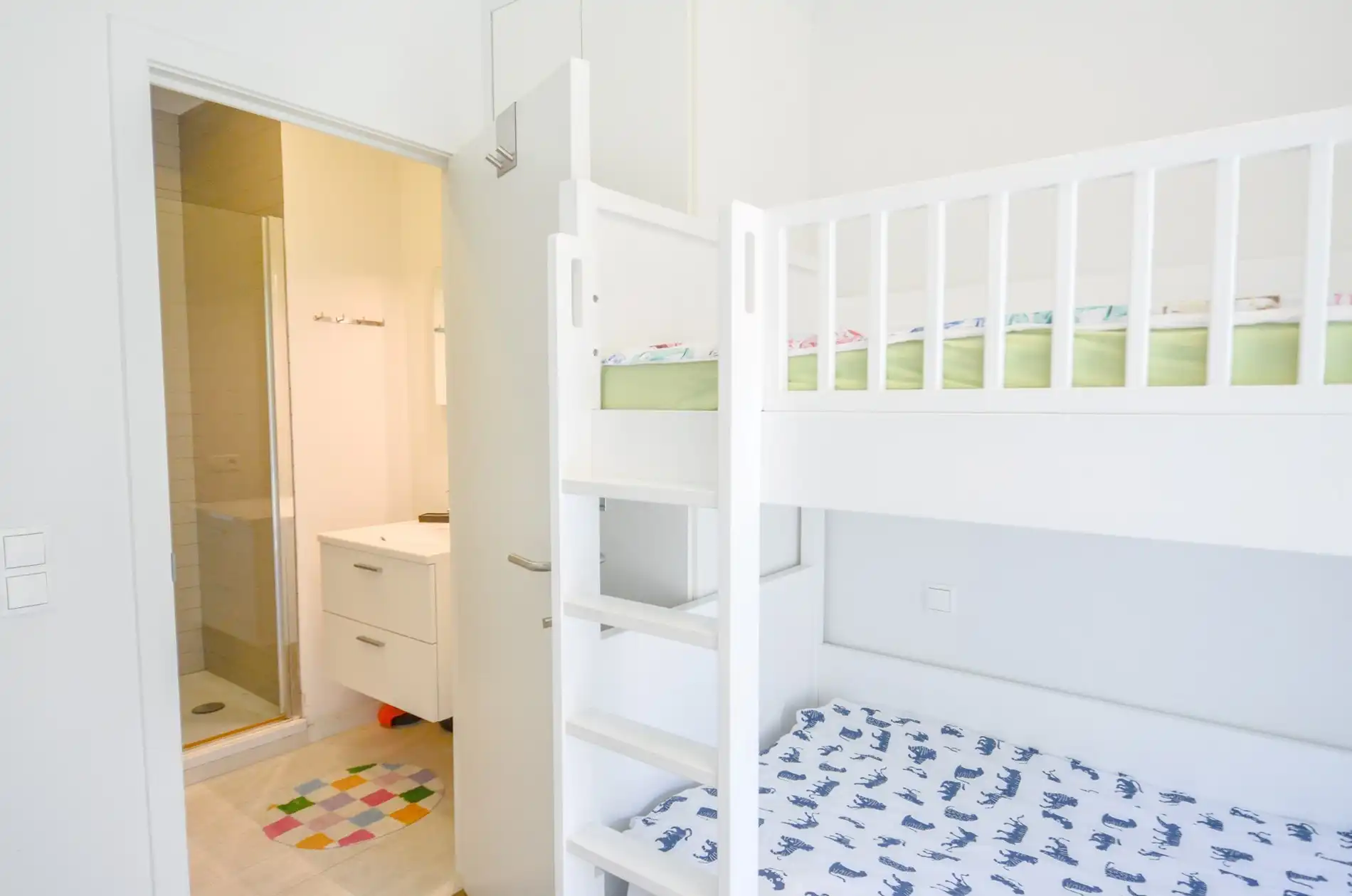 Rustig gelegen tuinappartement  gelegen nabij de Zoutelaan. foto 16