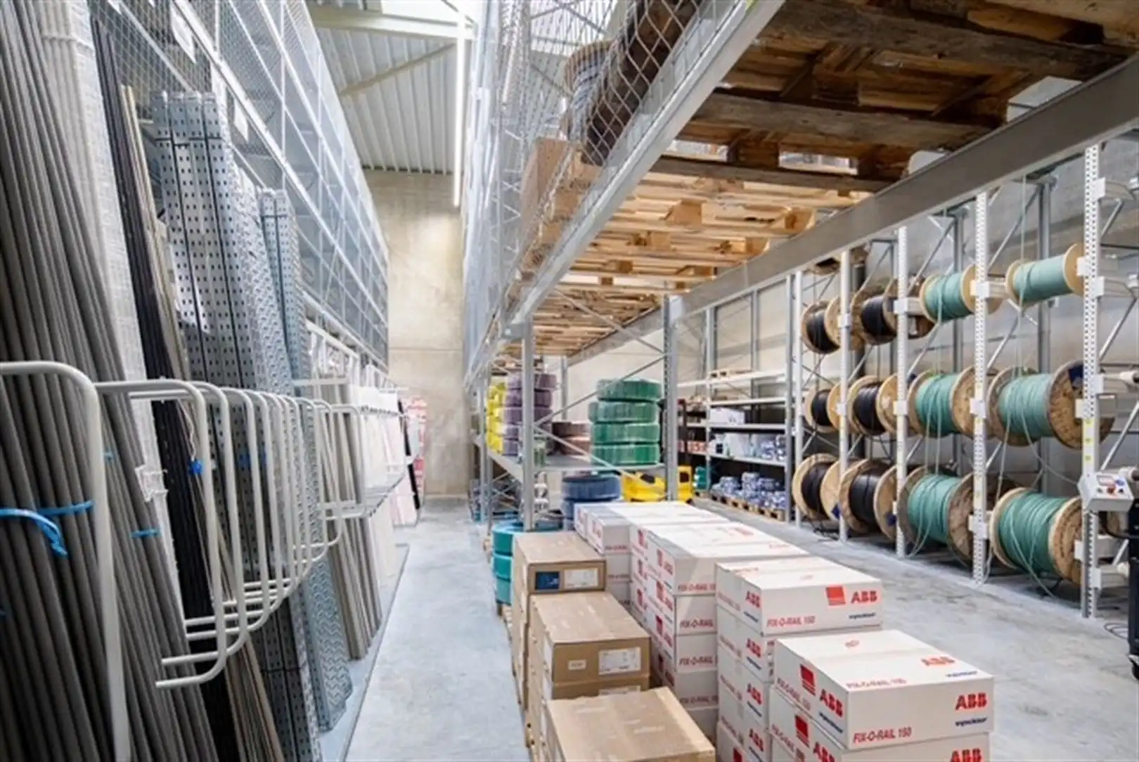 Te Huur KMO unit op bedrijvenpark Steenoven te Malle foto 7