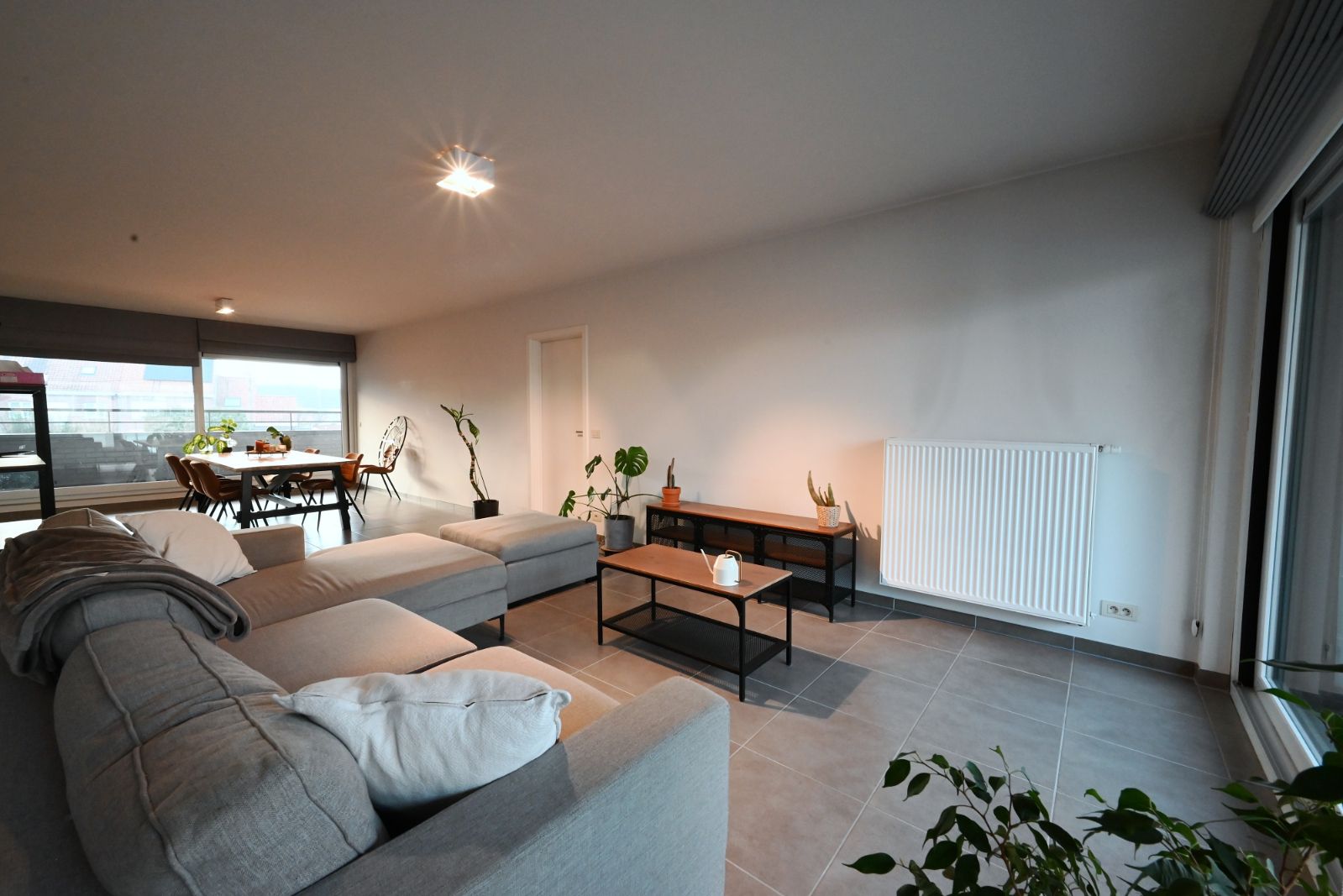 Appartement te huur in het centrum van Ardooie! foto 3