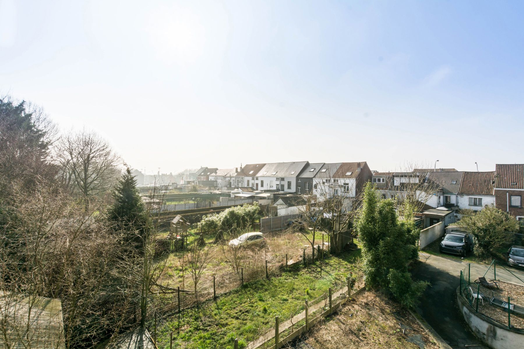 Instapklaar appartement met terras, ruime garage en kelder foto 11