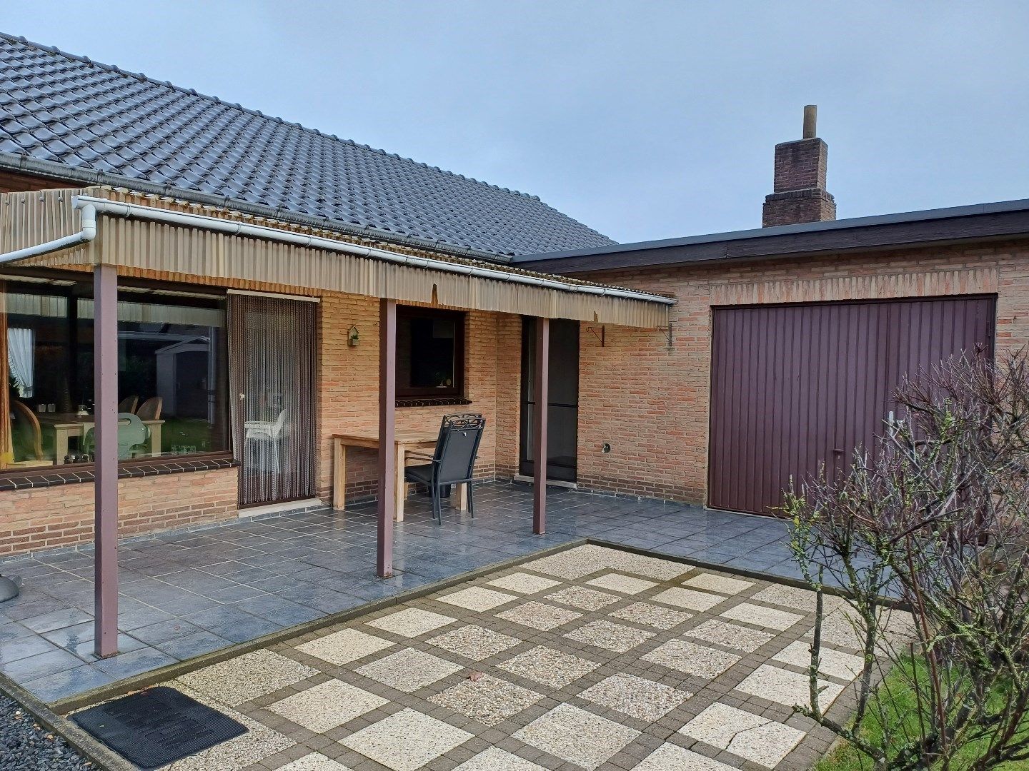 Rustig gelegen bungalow-woning met 2 slaapkamers foto 13
