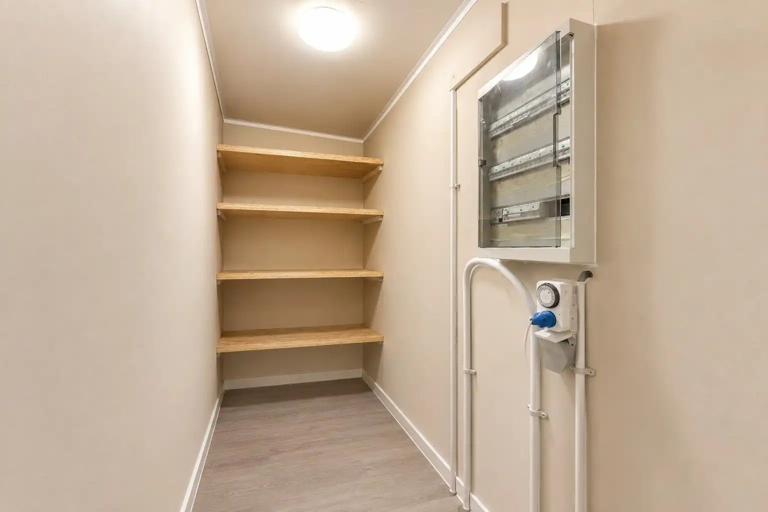 GERENOVEERDE LEUKE RIJWONING MET 3 SLAAPKAMERS EN PRAKTIJKRUIMTE TE KOOP IN DESSELGEM🏡 foto 28