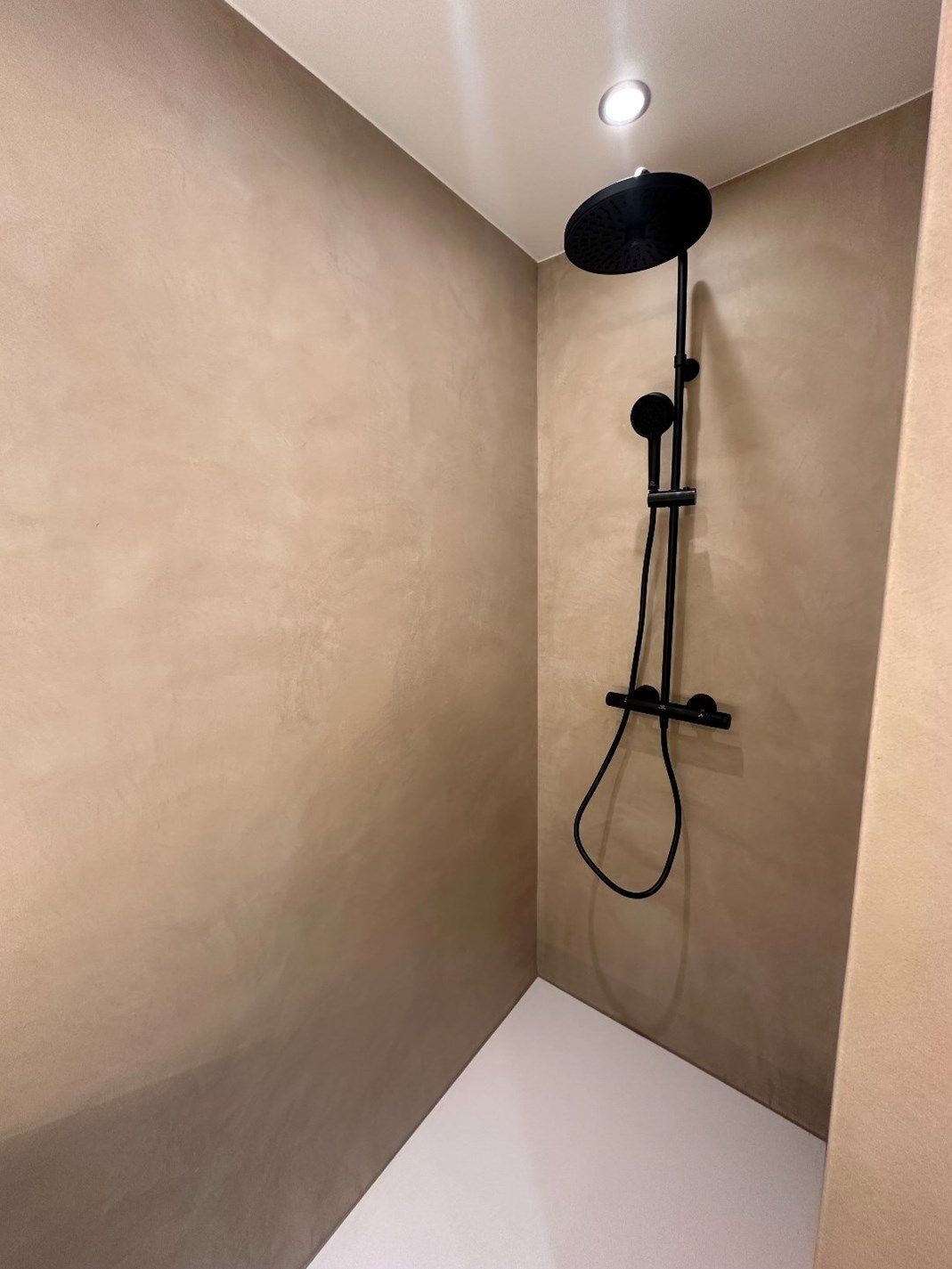 Instapklaar appartement met prachtig zicht foto 10