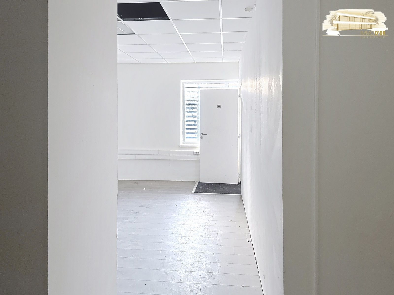 Ruime polyvalente kantoorruimte op topligging in Schoten/Brasschaat  foto 10