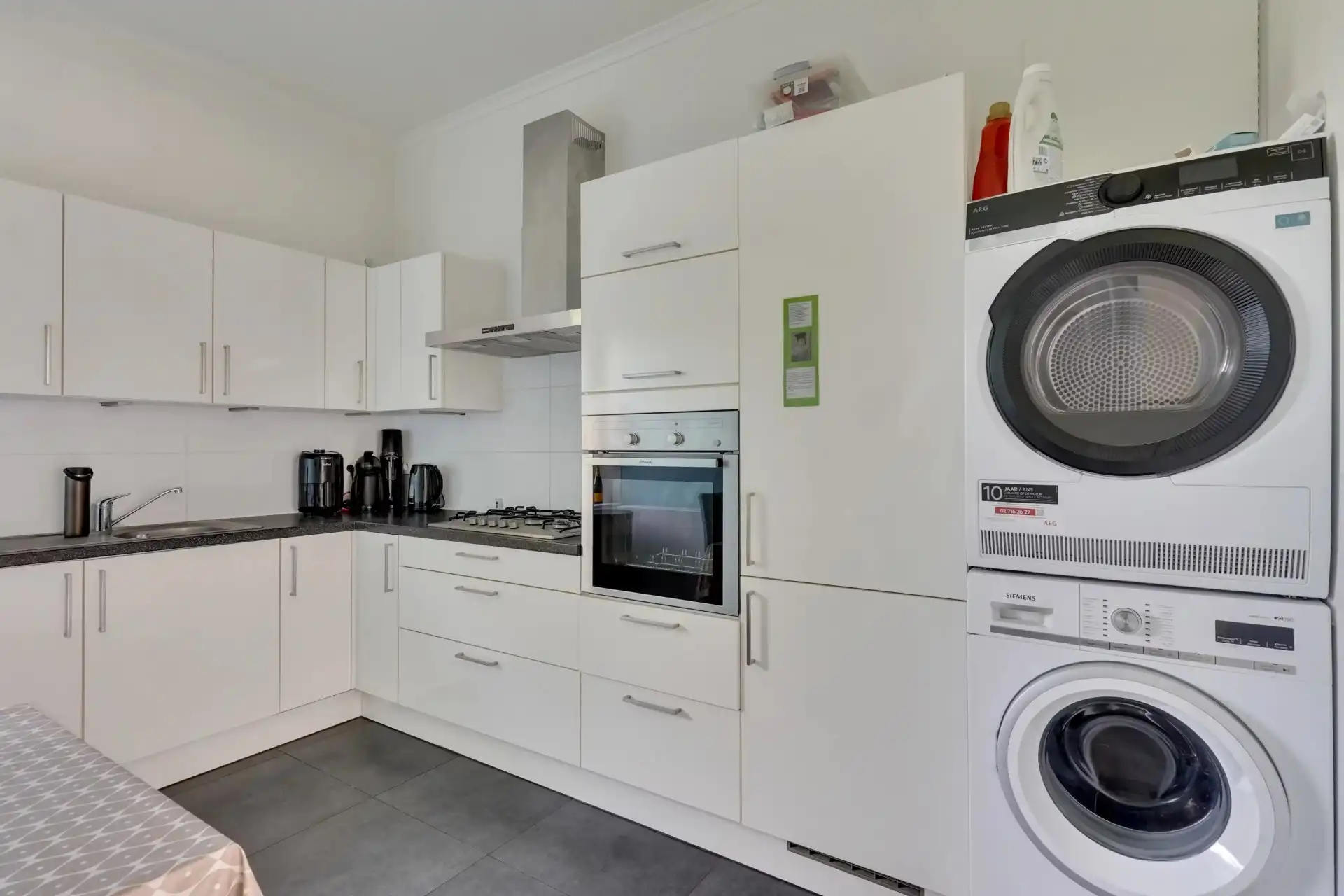 Vrijstaande woning met 3 slaapkamers foto 6