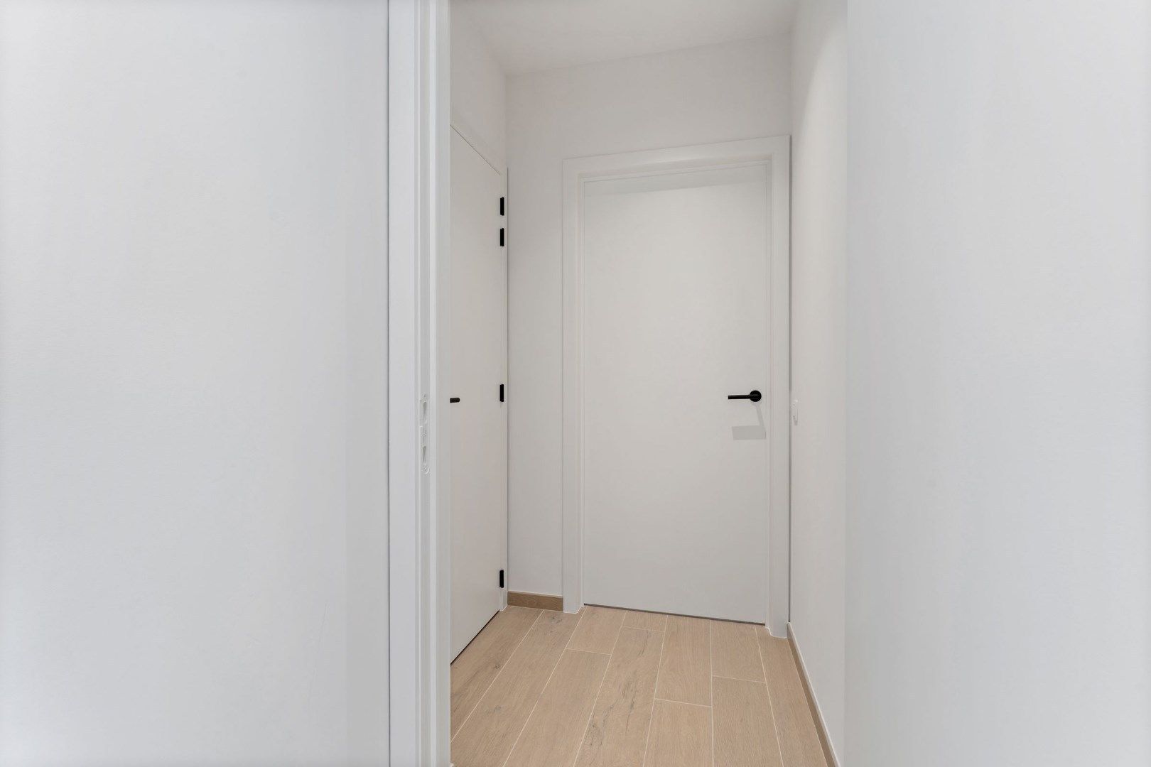 Nieuwbouwappartement in luxe-residentie White Princess foto 12