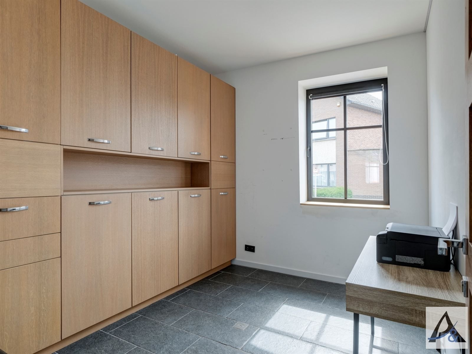 Totaal gerenoveerde, instapklare gezinswoning te koop in het hart van Munsterbilzen! foto 17