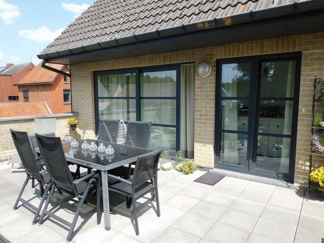 Duplex appartement met groot terras en garage foto 13