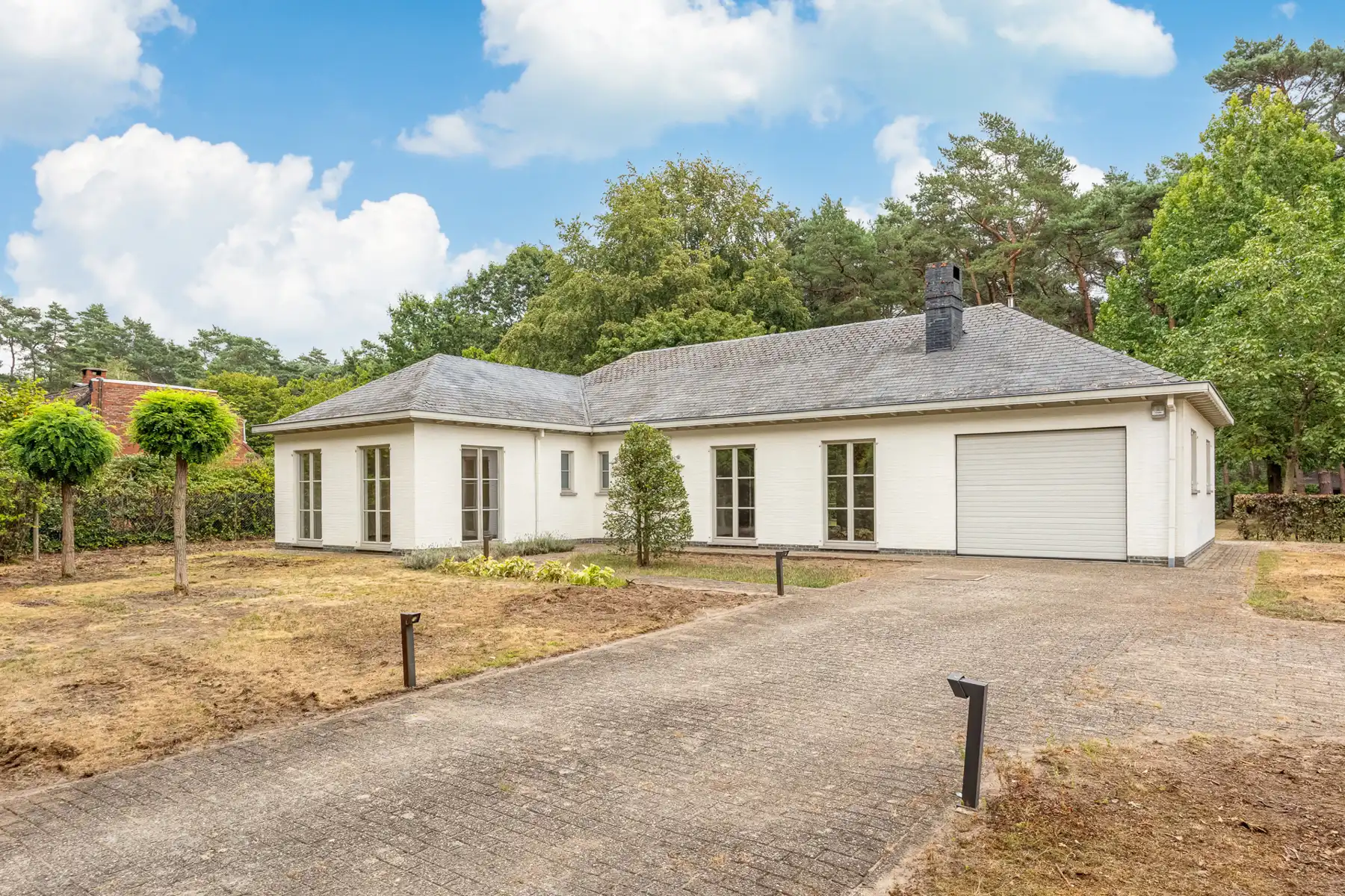 Rustig gelegen te renoveren gelijkvloerse villa op 2265 m² foto 13