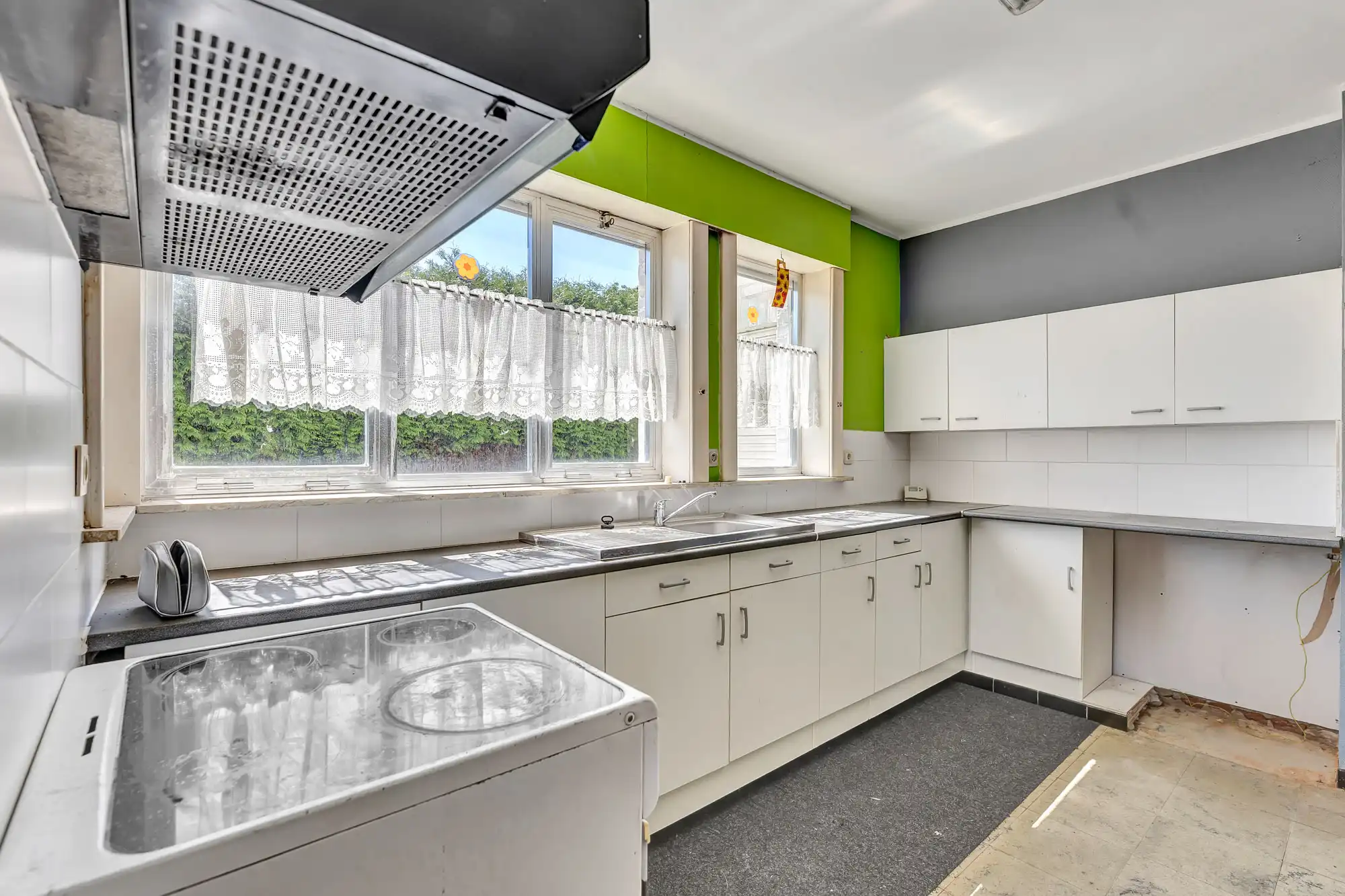Gebouw voor gemengd gebruik met heel wat potentieel! foto 7