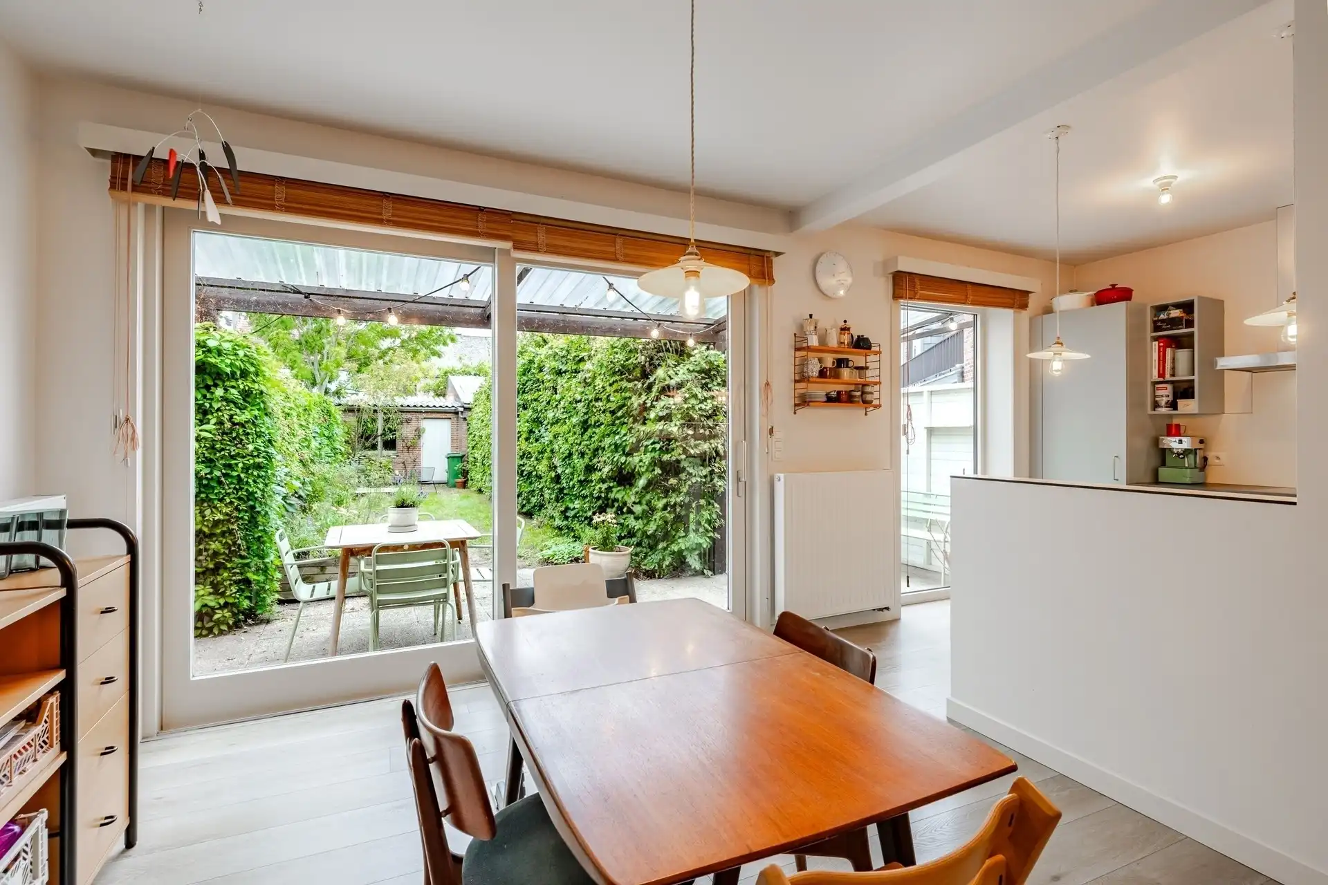 Fijne instapklare rijwoning in centrum Wetteren foto 8