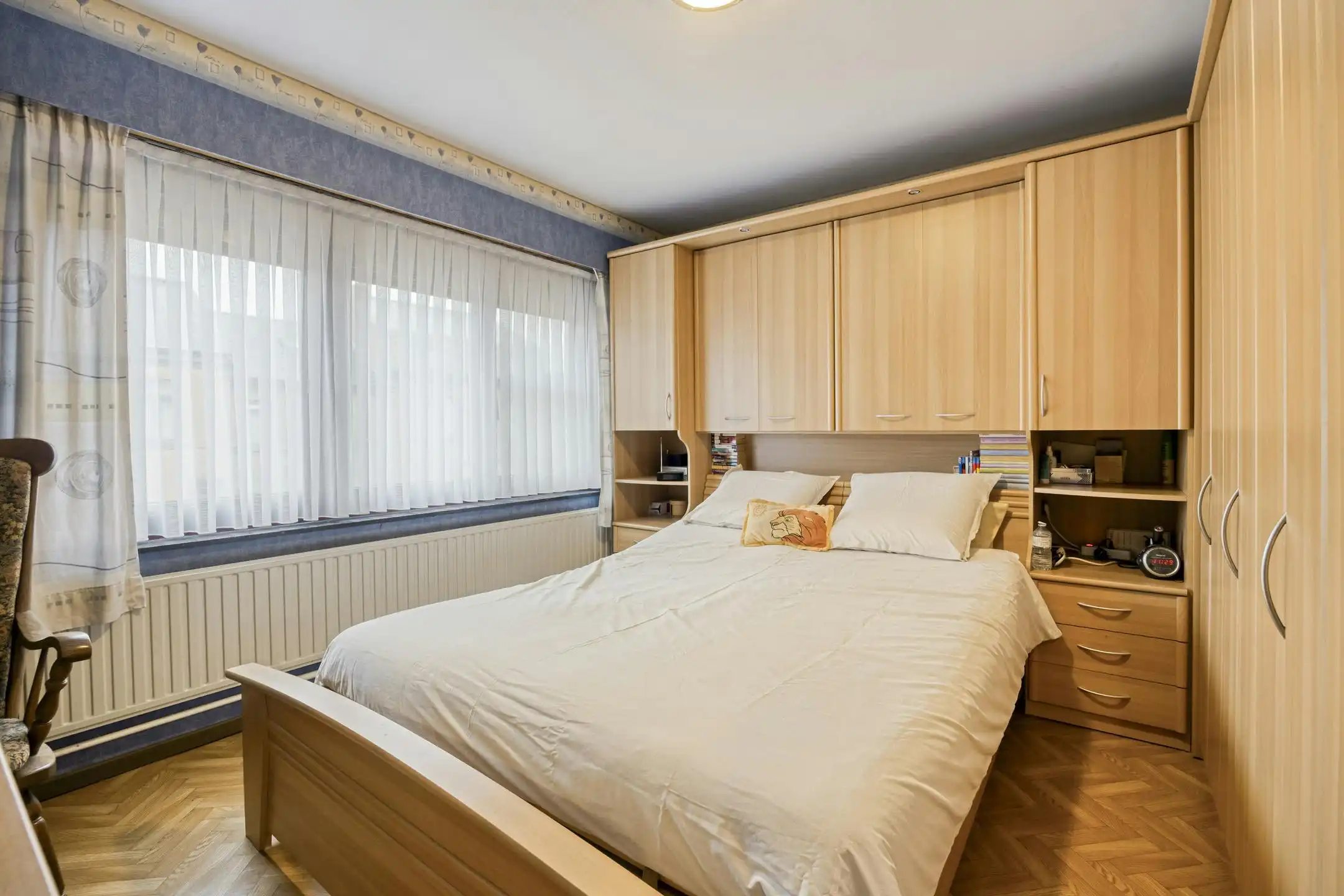 Ruime rijwoning met garage te Willebroek foto 8