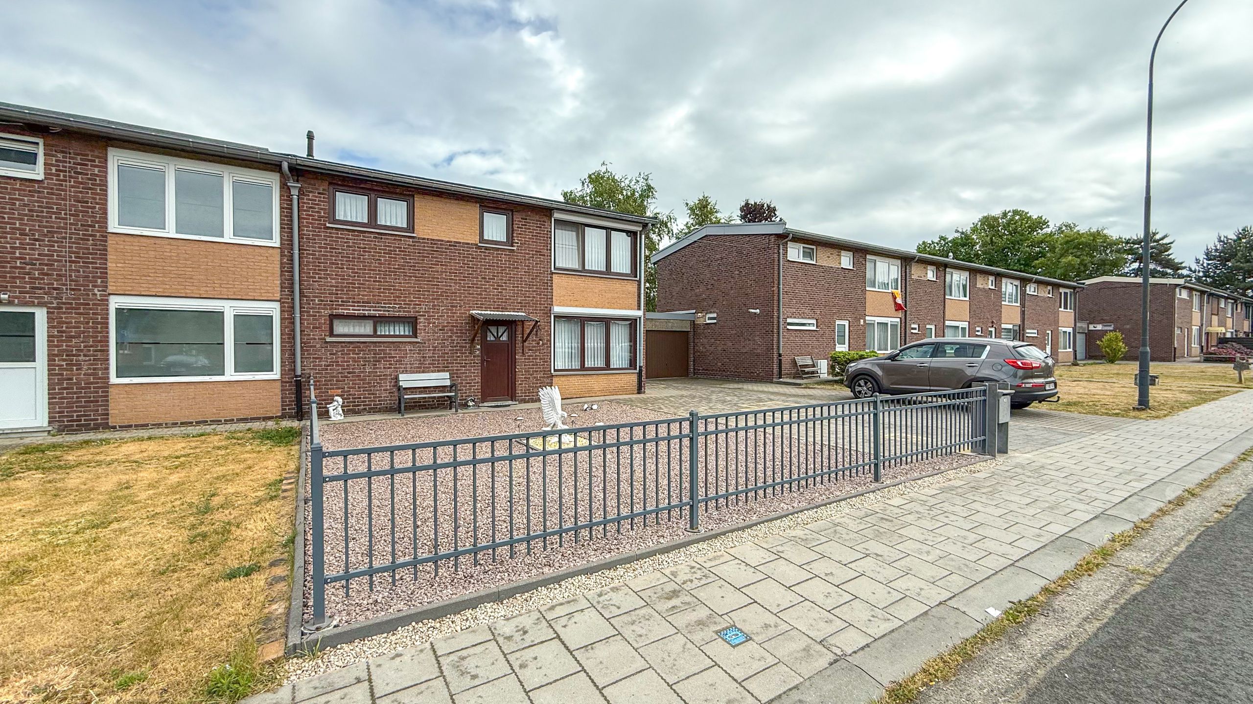 Instapklare woning met 4 slpk in Heusden-Zolder! foto 33
