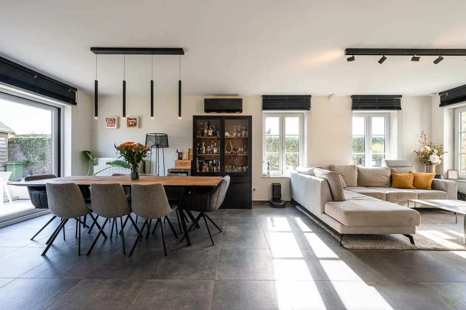 Moderne halfopen instpaklare woning met garage en tuin op aantrekkelijke locatie in Kaprijke - ideaal voor comfortabel wonen! foto 7