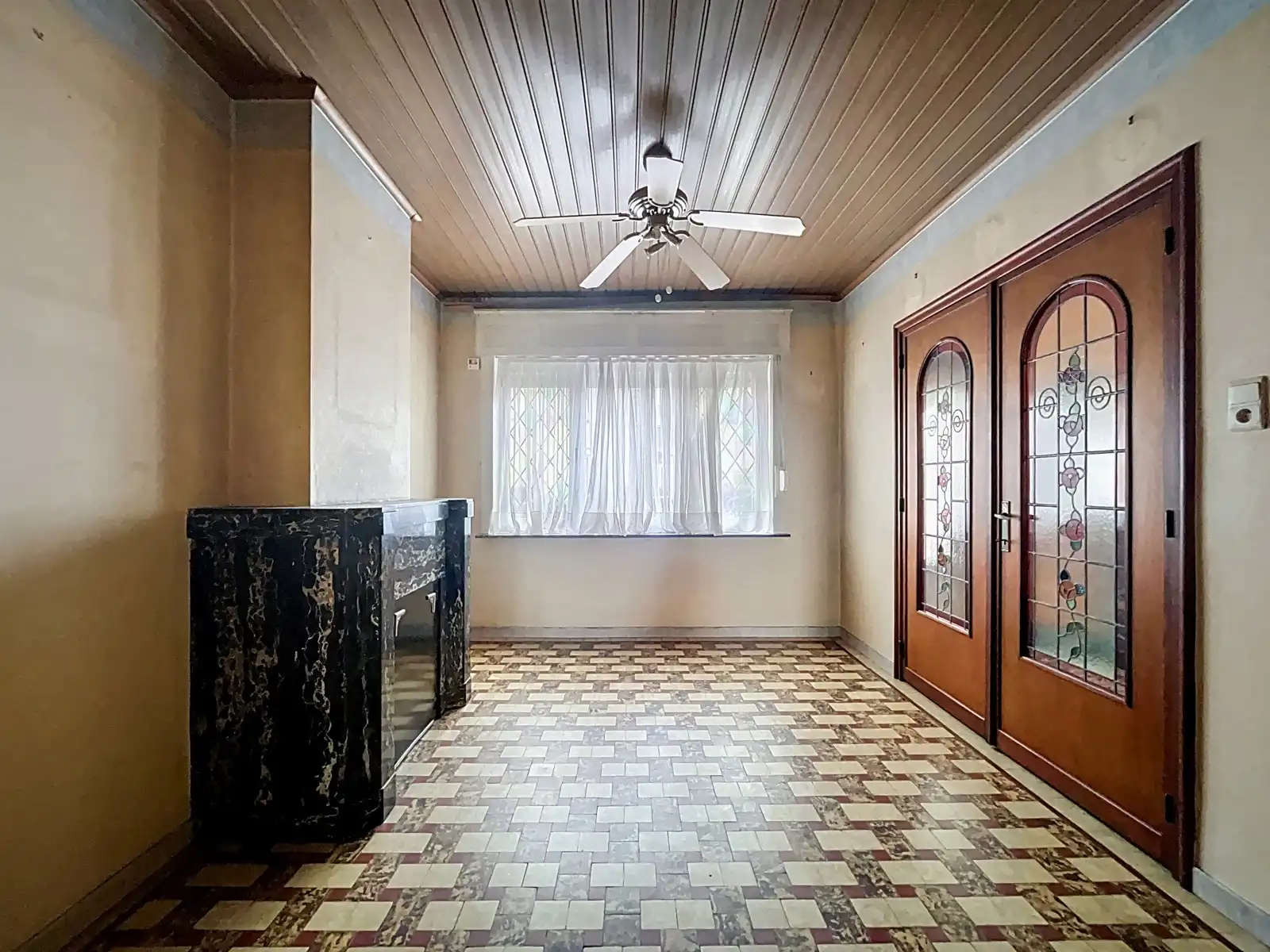 Mooi gelegen, Te renoveren Stadswoning met 3 SLPK én Tuin! foto 4