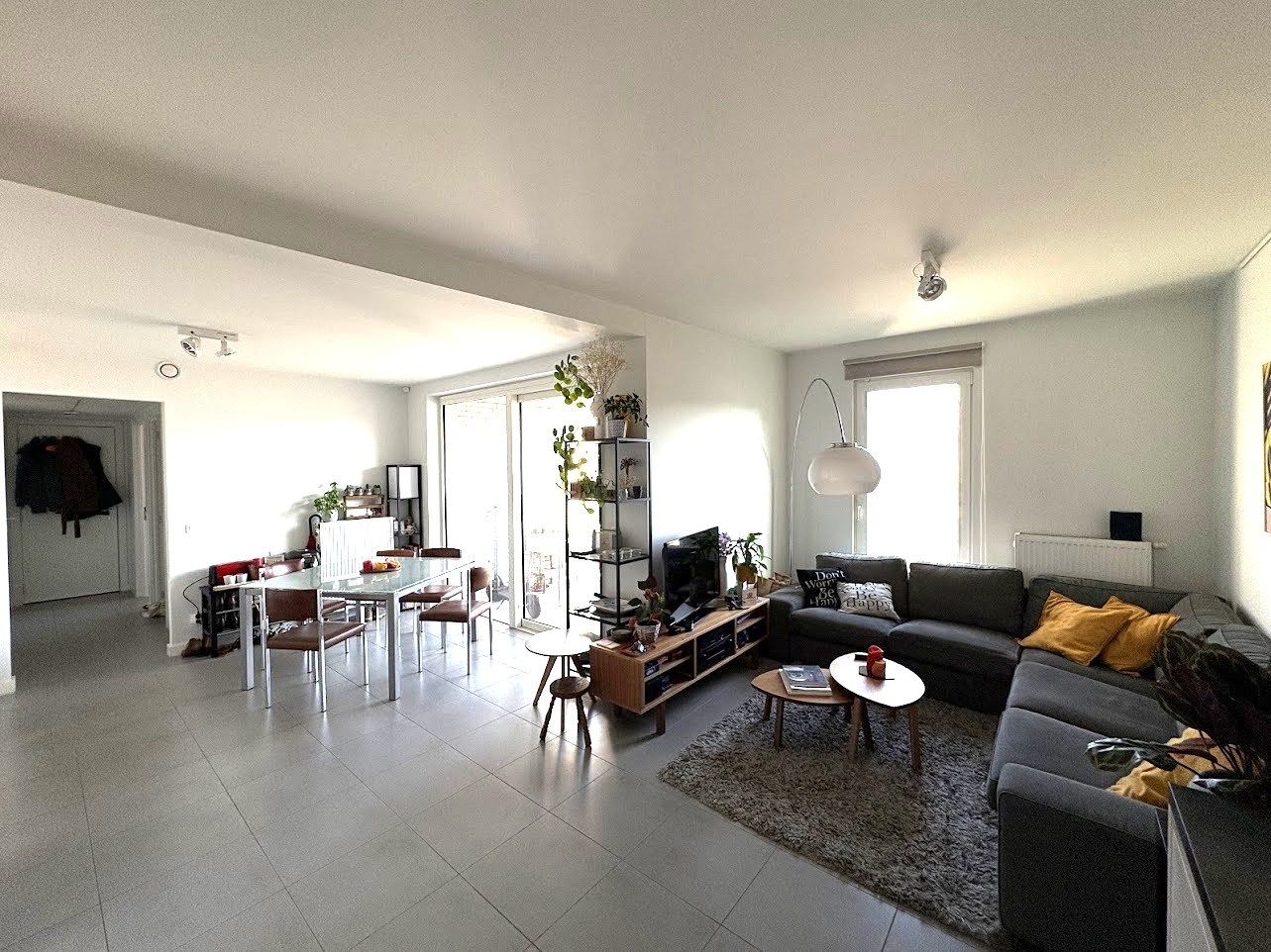 Energiezuinig appartement op TOP locatie te Gent, nabij Sint-Pieters-Station. foto 2