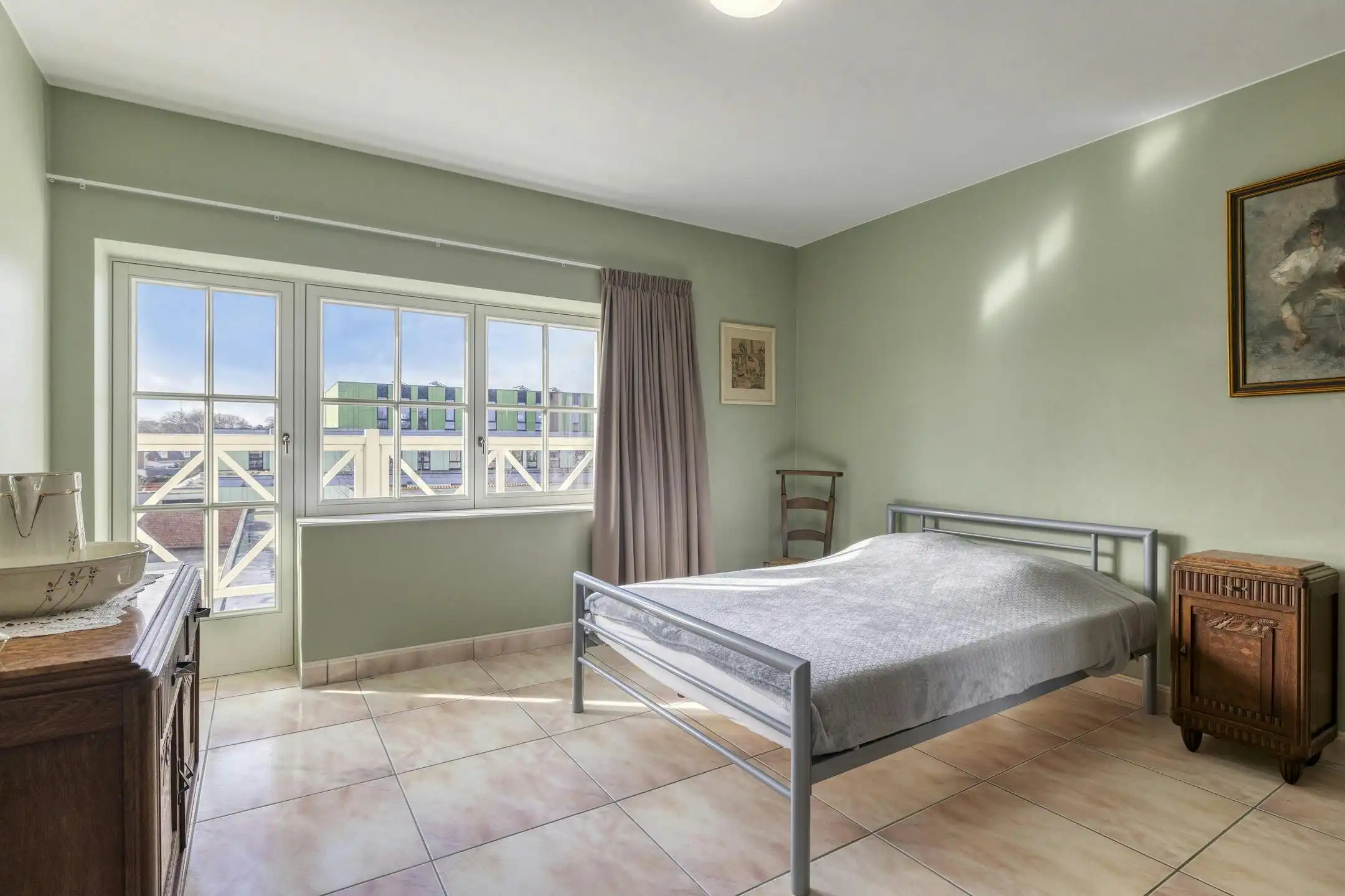 Lichtrijk en instapklaar appartement te koop in Blankenberge foto 12