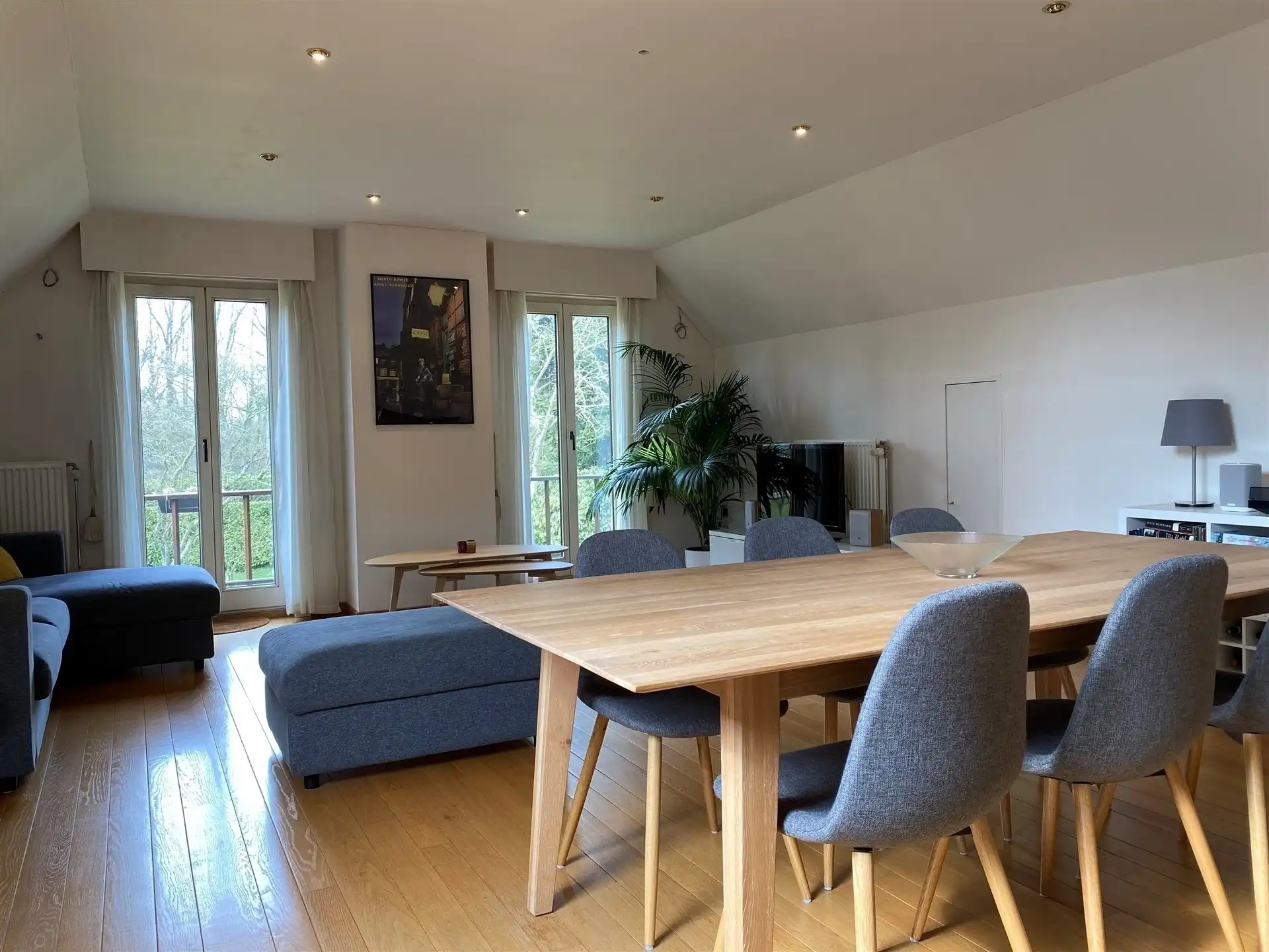 Zonnig en gunstig gelegen ruim appartement op eerste verdieping. foto 6