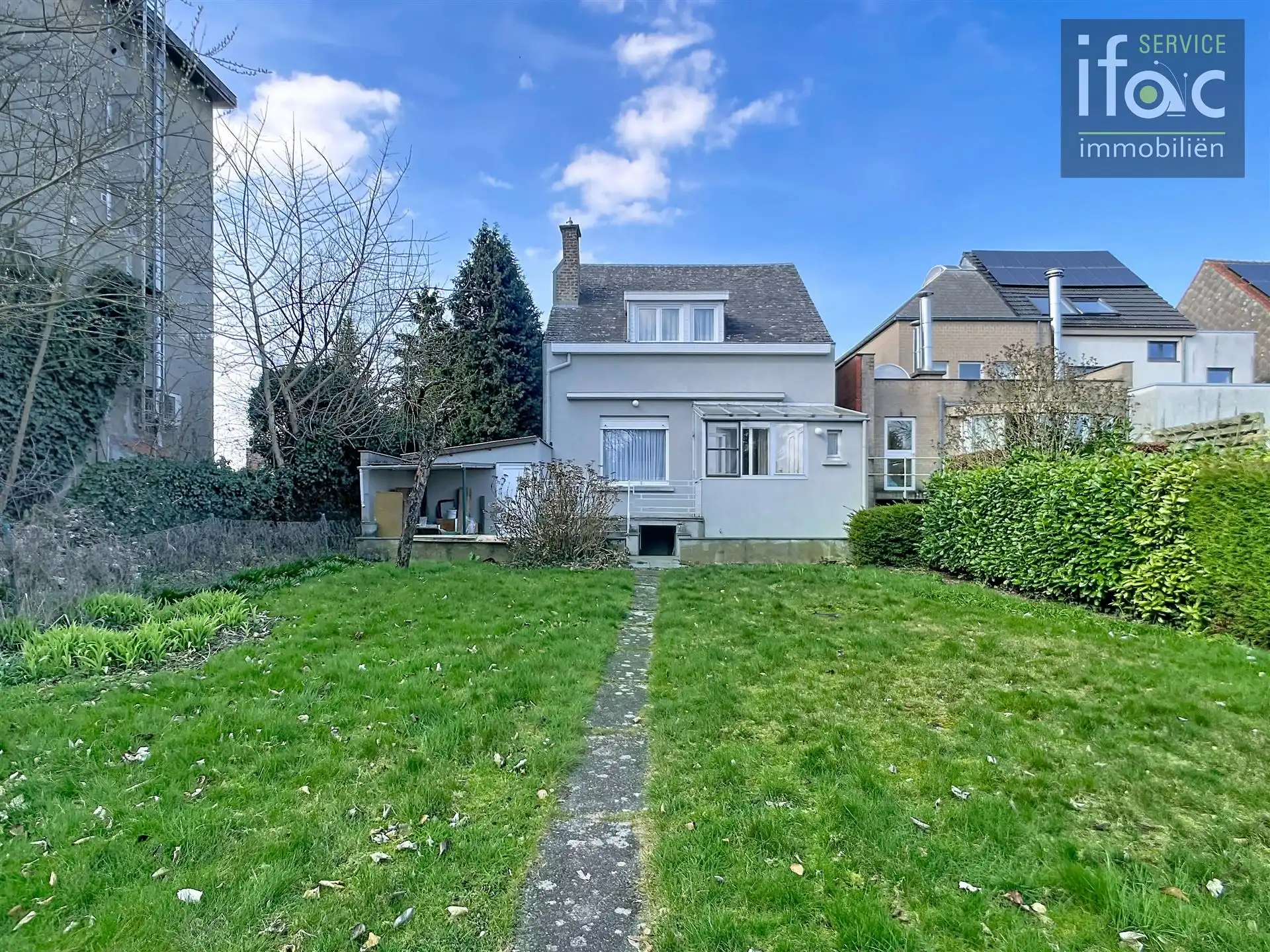 Woning met 3 slaapkamers en ruime tuin foto 4