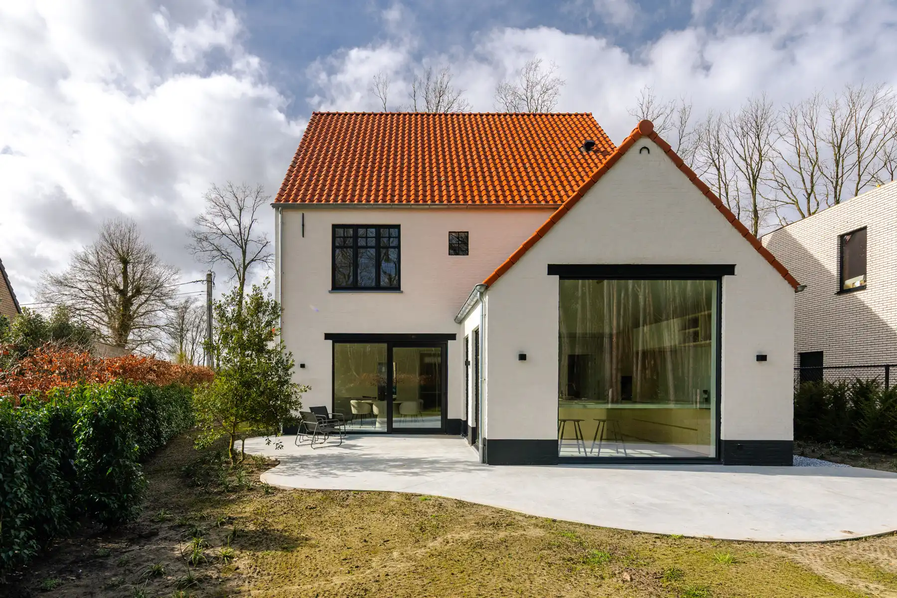 Stijlvolle nieuwbouwwoning met zicht op blijvend groen foto 3