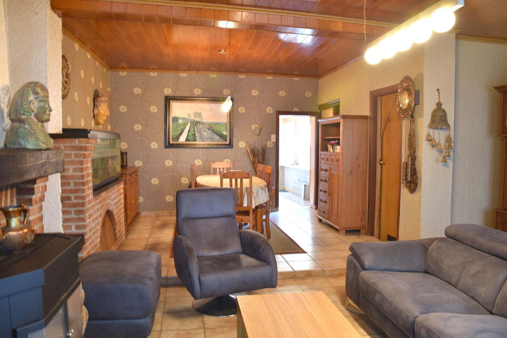 Te koop in Moorsele deze te renoveren HOB met véél potentieel foto 4