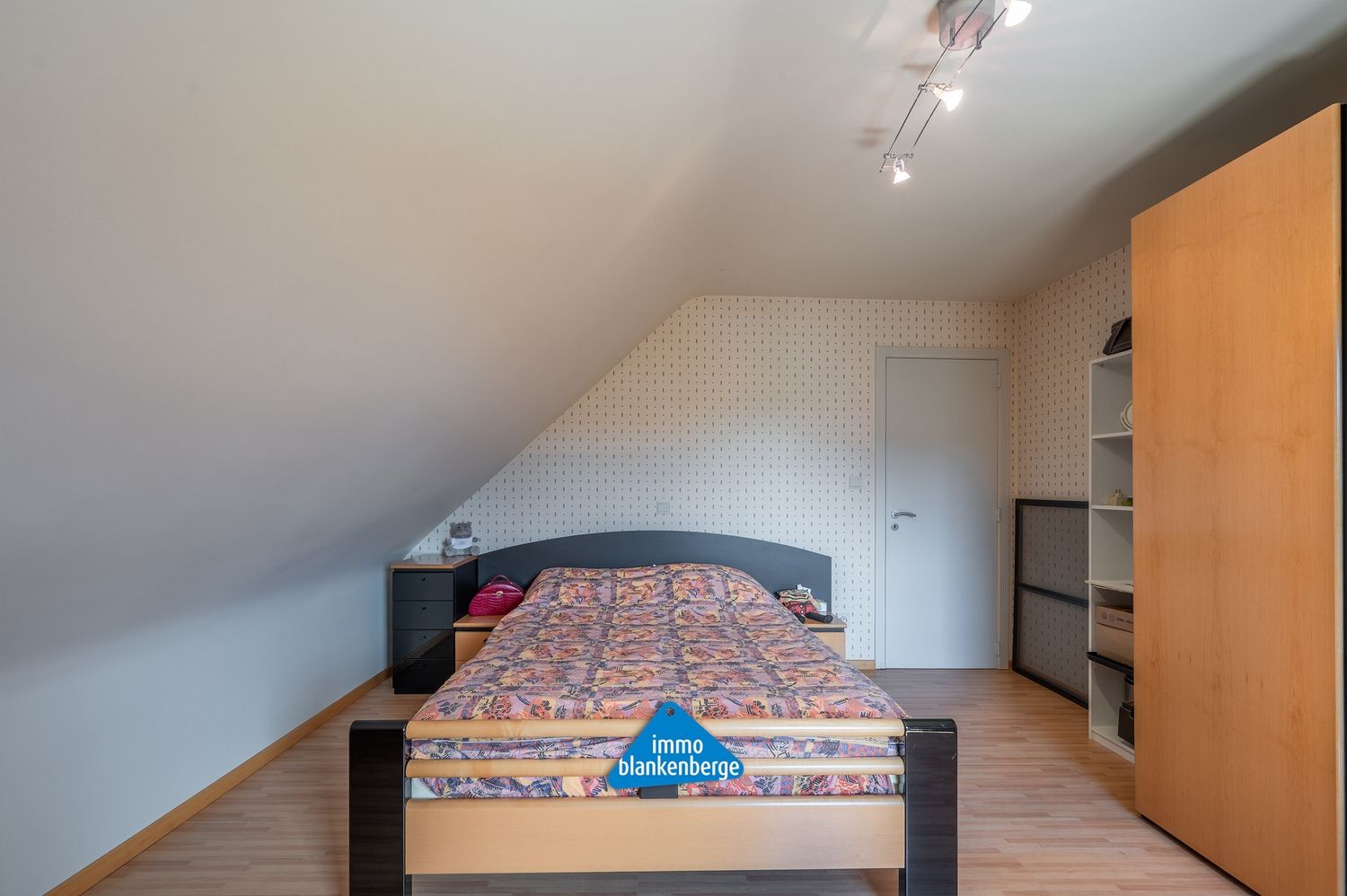 Instapklare Gezinsvilla met Tuin op Rustige en Centrale Ligging foto 26