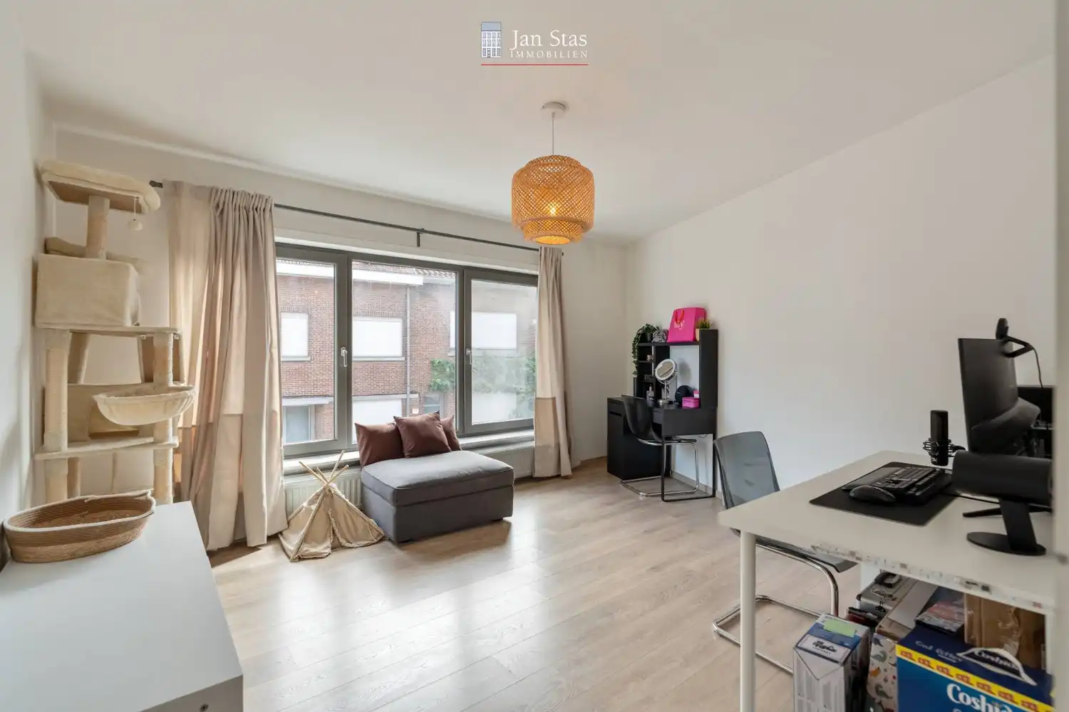 Instapklaar en ruim appartement met 2 slaapkamers en 3 garageboxen nabij de Keizersberg te Leuven ! foto 20