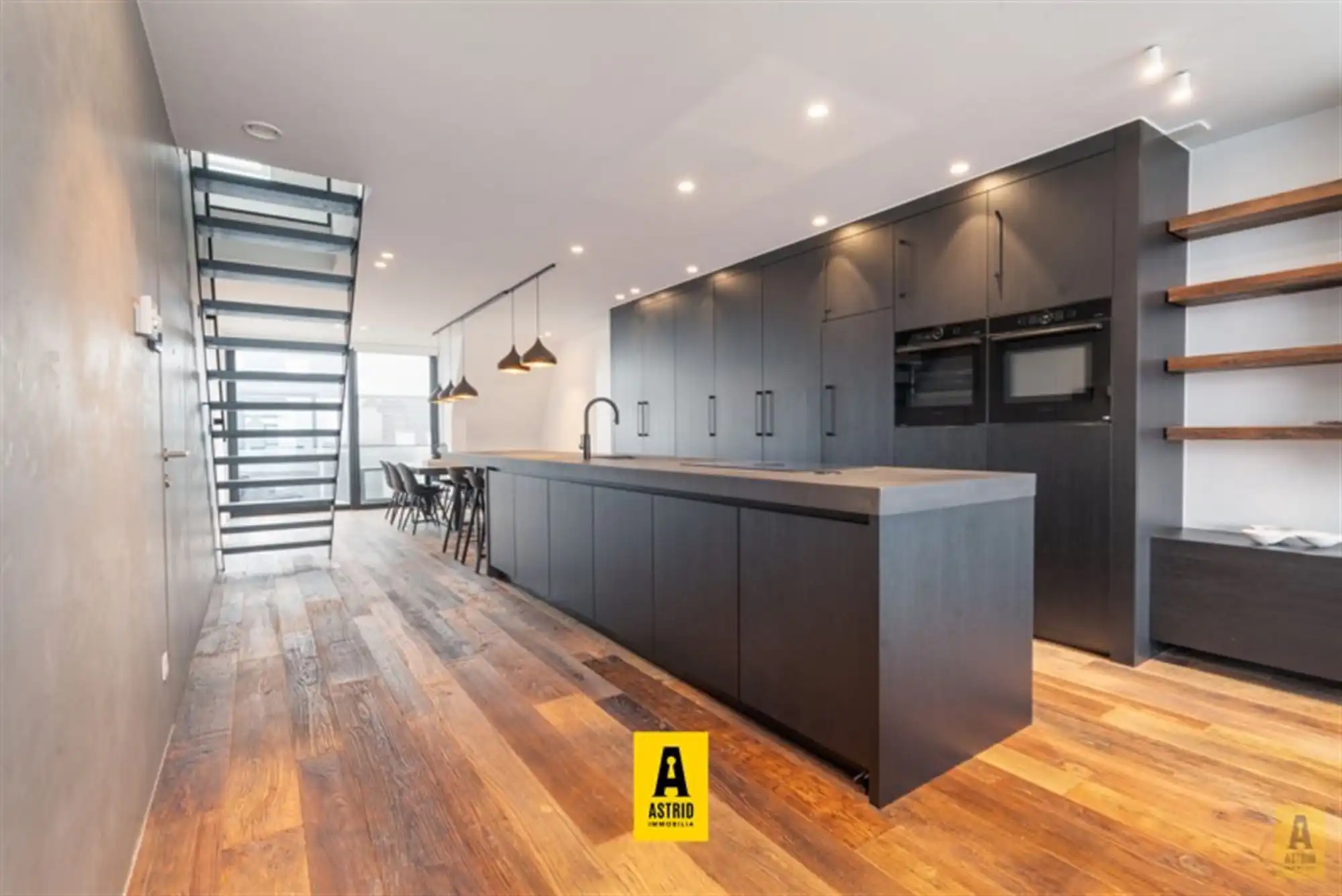 Luxueus duplexappartement met schitterende open zichten! foto 9